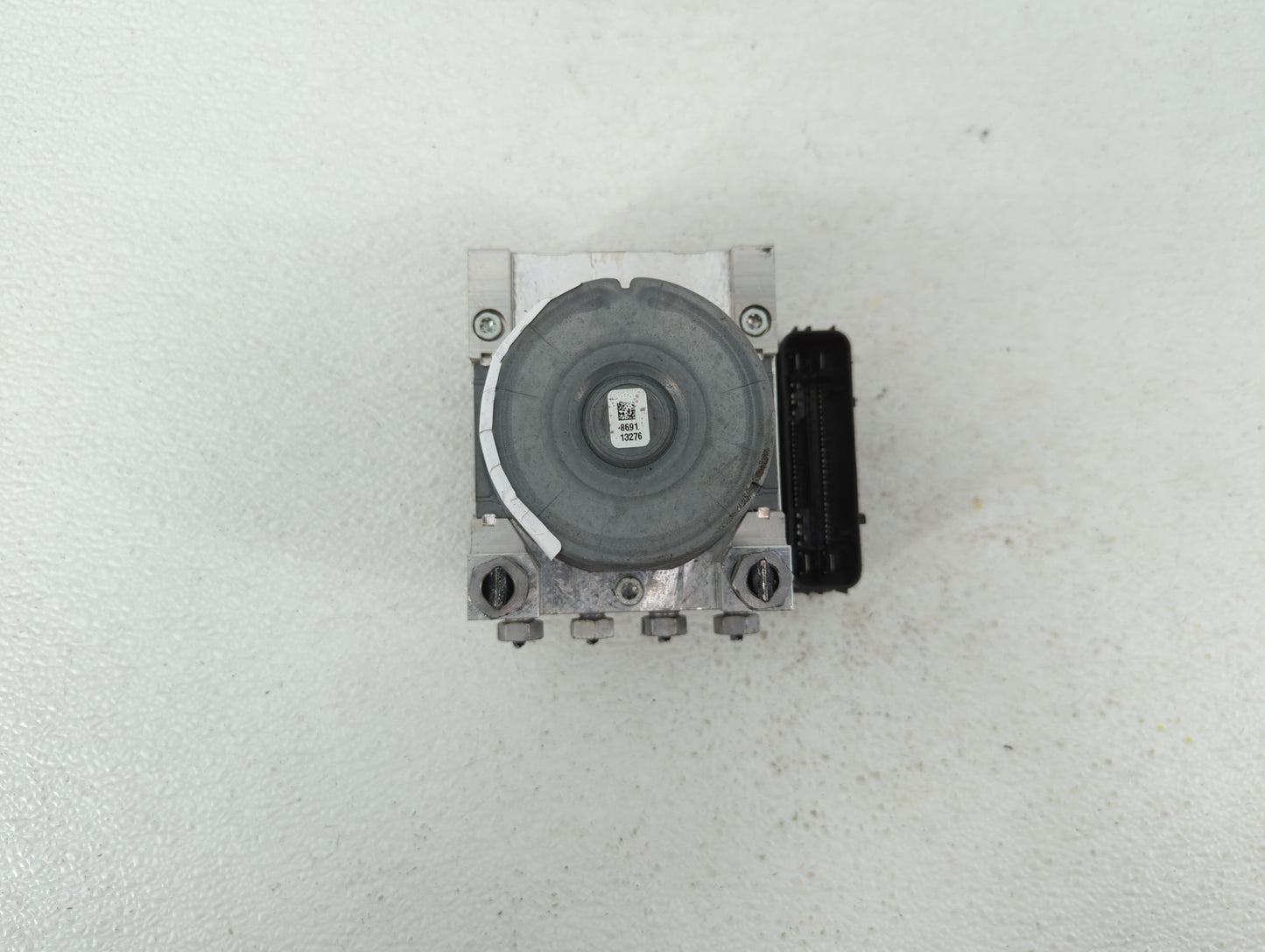 2015-2020 Ford Mustang ABS Pump Control Module Replacement P/N:GR3C-2C405-BB GR3C-2C405-BD Fits Fits 2015 2016 2017 2018 201