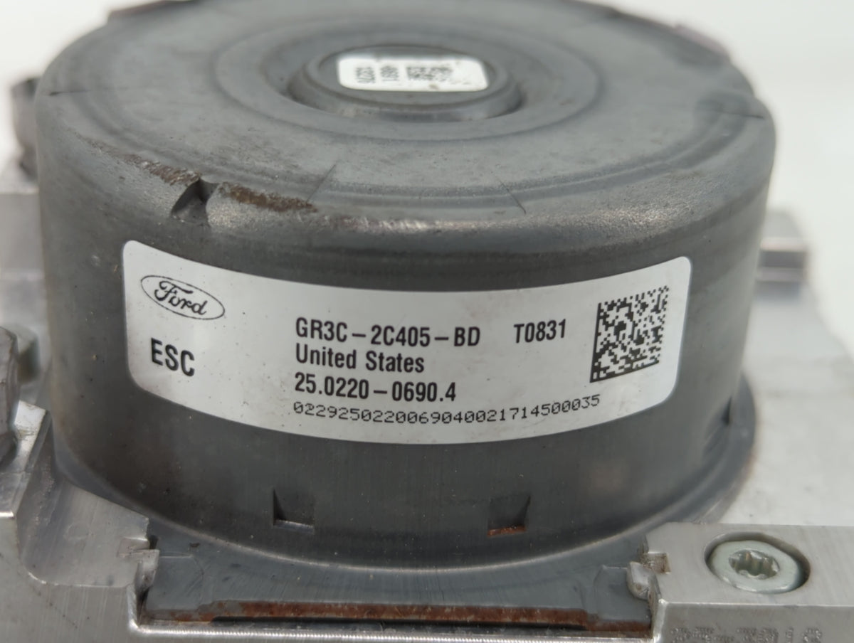 2015-2020 Ford Mustang Anti-Lock Brake ABS Pump Module Actuator OEM P/N:GR3C-2C405-BB GR3C-2C405-BD Fits OEM Used Auto Parts