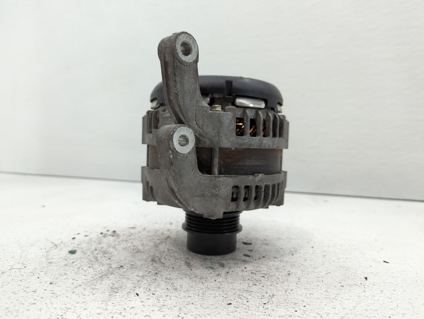 2016-2022 Ford Mustang Alternator Replacement Generator Charging Assembly Engine OEM P/N:GR3T-10300-AC GR3T-10300-AB Fits OE