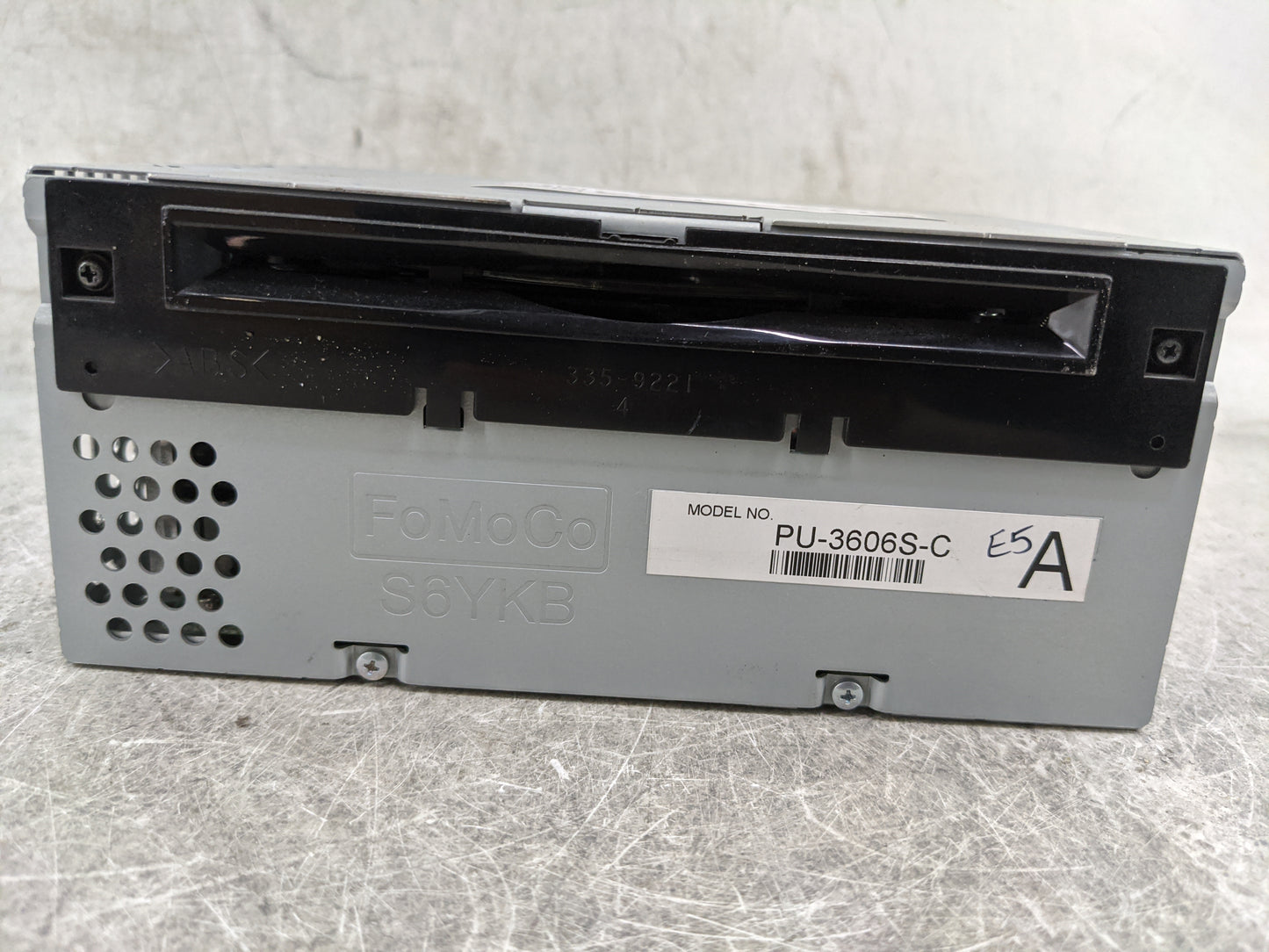 2016 Ford Mustang Radio AM FM Cd Player Receiver Replacement P/N:GR3T-19C107-AA PU-3606S-C, 276-1532-71 Fits OEM Used Auto P