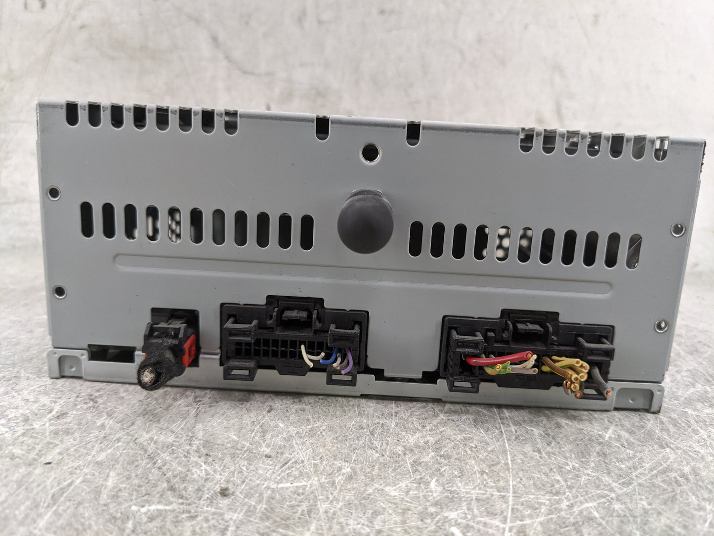 2016 Ford Mustang Radio AM FM Cd Player Receiver Replacement P/N:GR3T-19C107-AA PU-3606S-C, 276-1532-71 Fits OEM Used Auto P