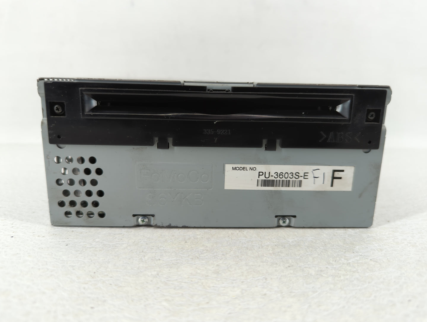 2017-2017 Ford Mustang Am Fm Cd Player Radio Receiver - Oemusedautoparts1.com