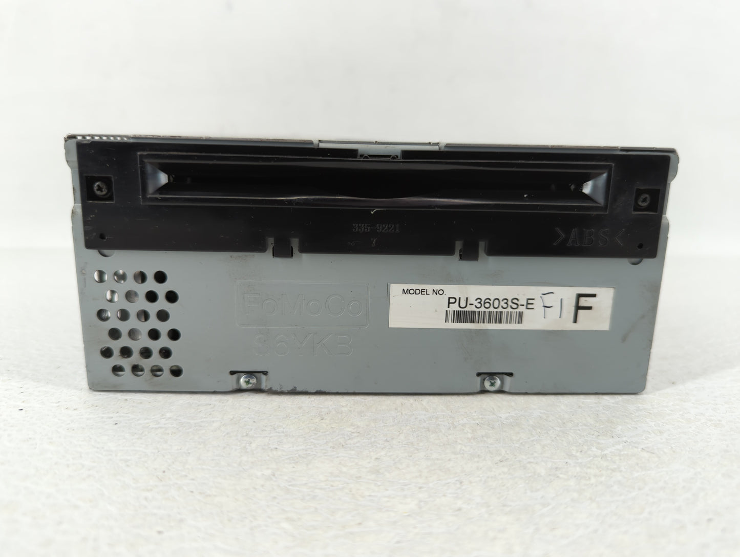 2017-2017 Ford Mustang Am Fm Cd Player Radio Receiver - Oemusedautoparts1.com