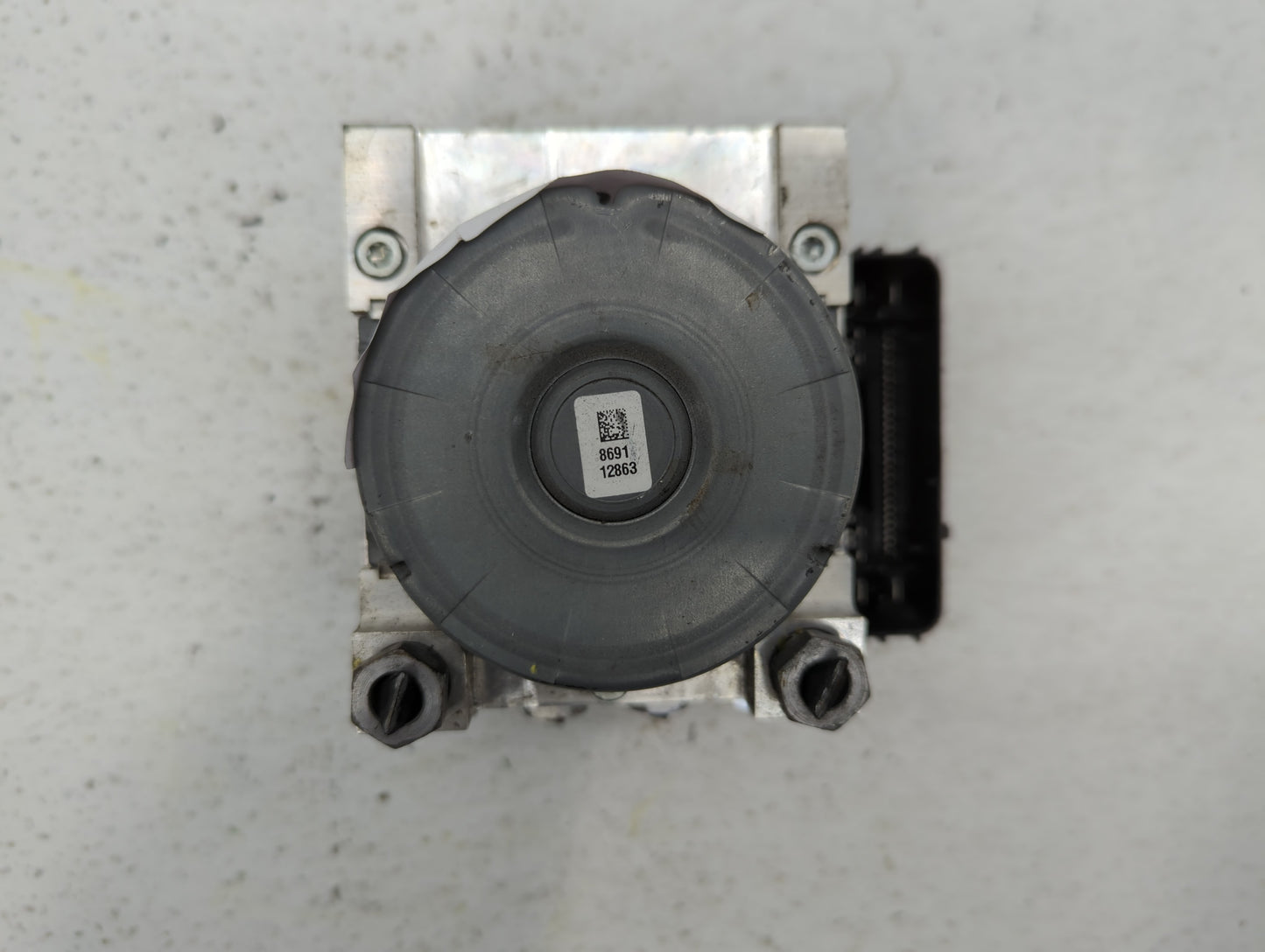 2015-2020 Ford Mustang ABS Pump Control Module Replacement P/N:GR3C-2C405-BC Fits Fits 2015 2016 2017 2018 2019 2020 OEM Use
