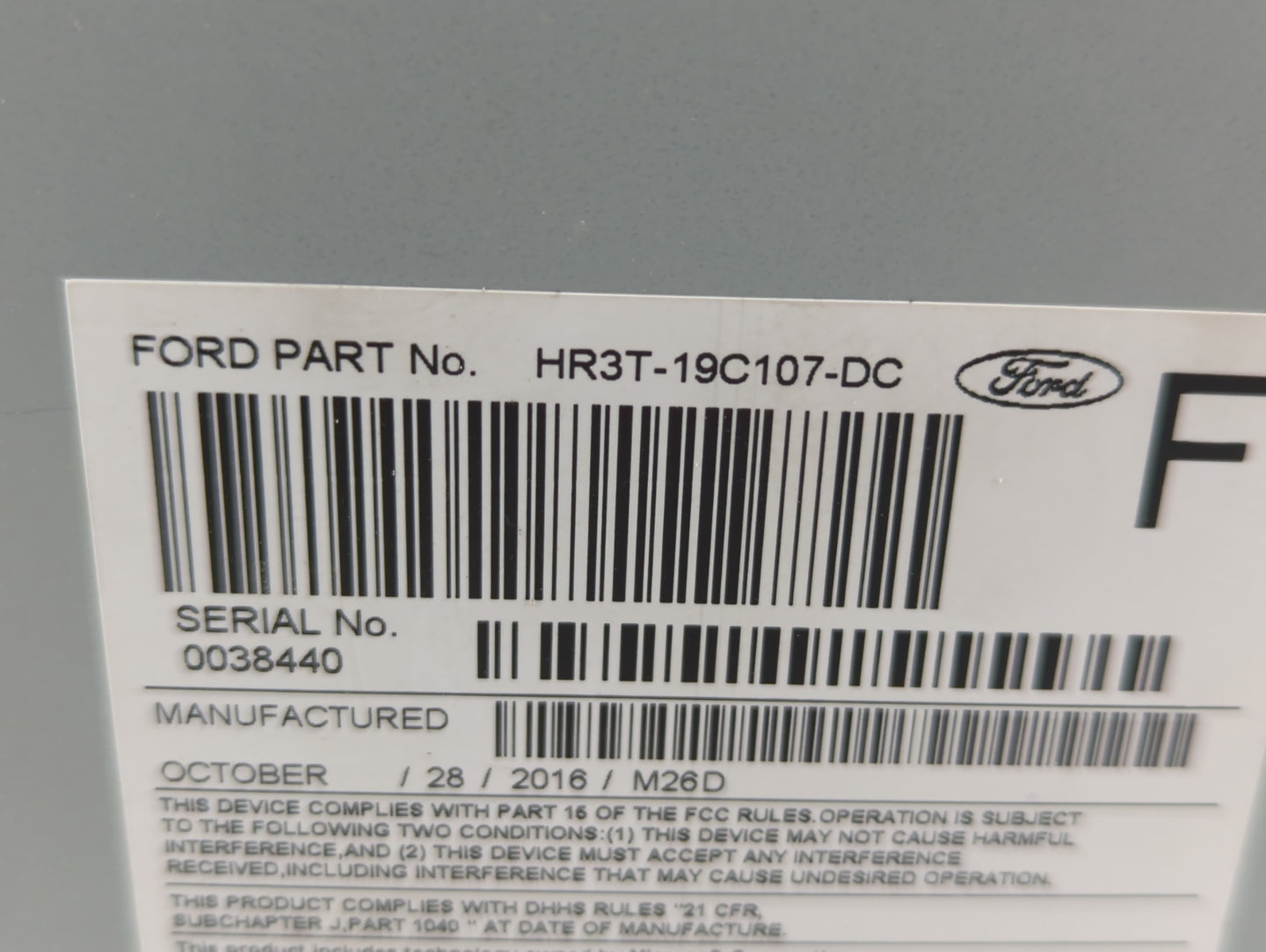 2017-2018 Ford Mustang Radio AM FM Cd Player Receiver Replacement P/N:HR3T-19C107-DC Fits Fits 2017 2018 OEM Used Auto Parts