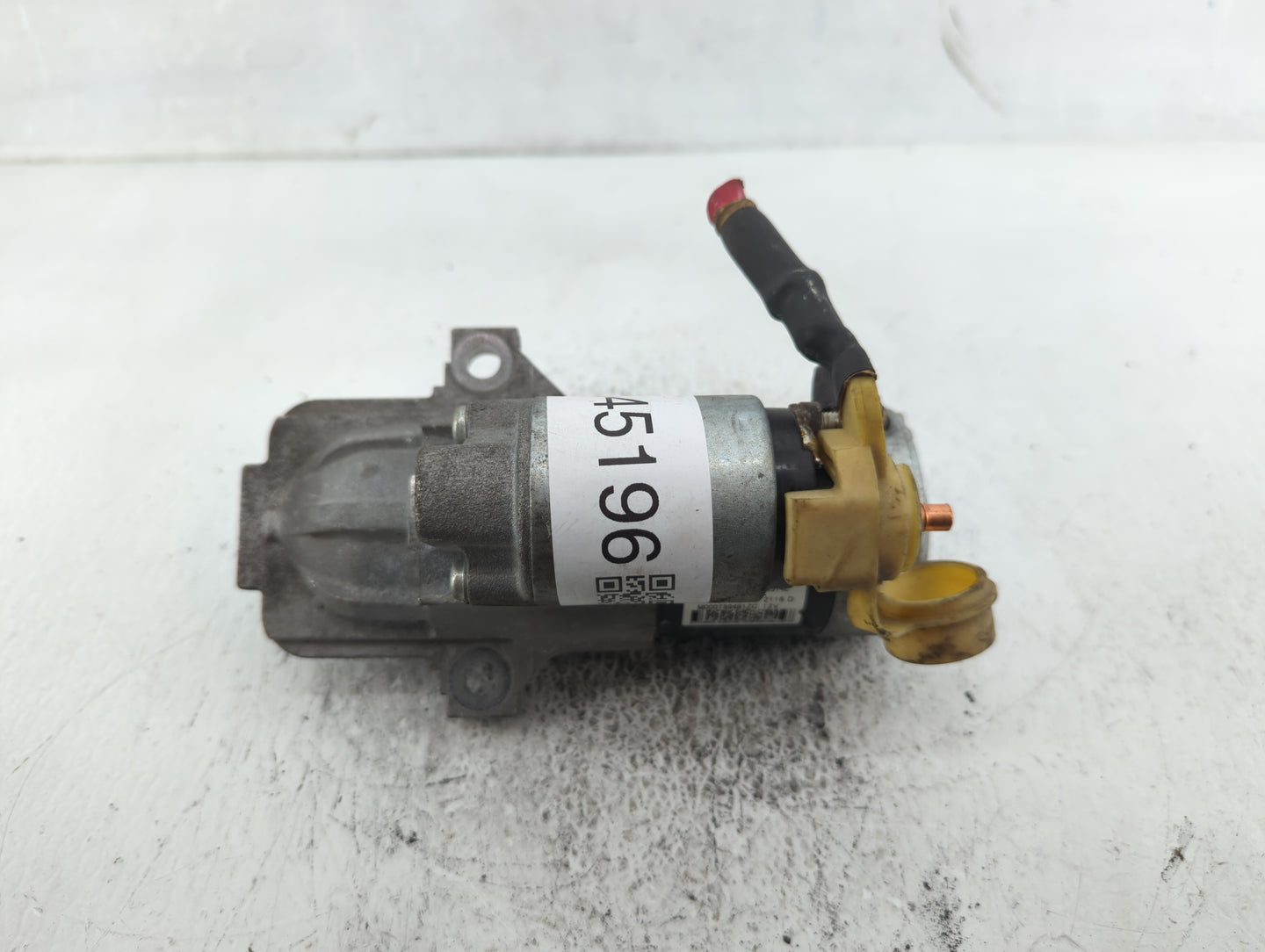 2015-2017 Ford Mustang Car Starter Motor Solenoid OEM P/N:FR3T-11000-AD Fits Fits 2015 2016 2017 OEM Used Auto Parts - Oemus