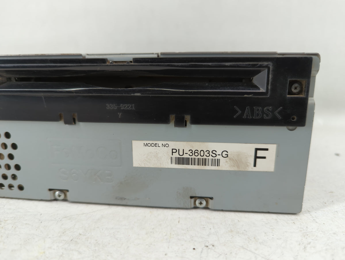 2017-2018 Ford Mustang Radio AM FM Cd Player Receiver Replacement P/N:HR3T-19C107-DC Fits Fits 2017 2018 OEM Used Auto Parts