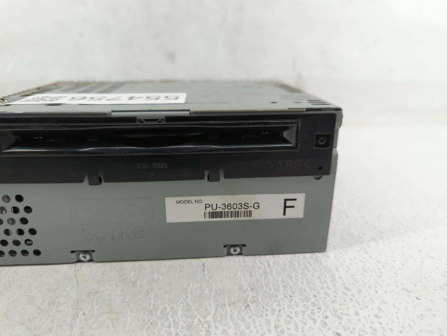 2017-2018 Ford Mustang Am Fm Cd Player Radio Receiver - Oemusedautoparts1.com