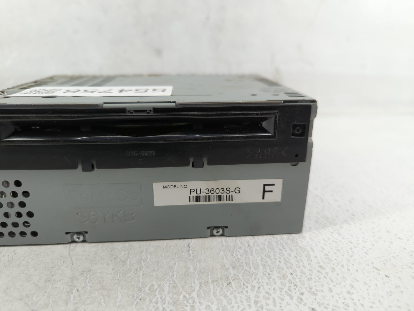 2017-2018 Ford Mustang Am Fm Cd Player Radio Receiver - Oemusedautoparts1.com