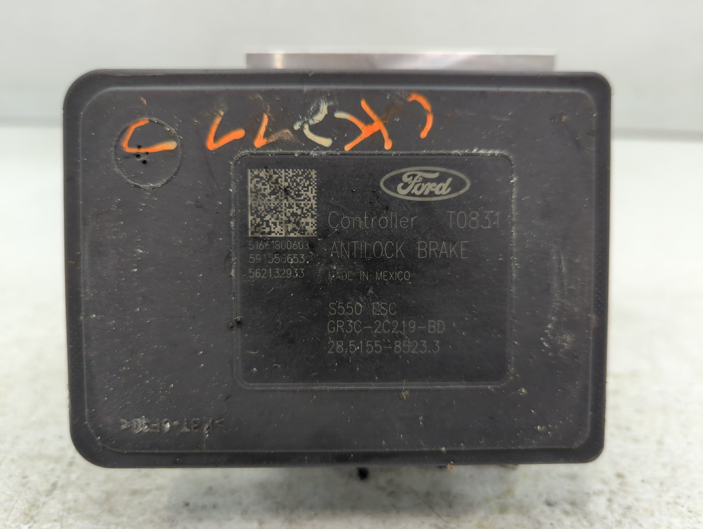 2015-2020 Ford Mustang ABS Pump Control Module Replacement P/N:GR3C-2C219-BD GR3C-2C405-BD Fits Fits 2015 2016 2017 2018 201
