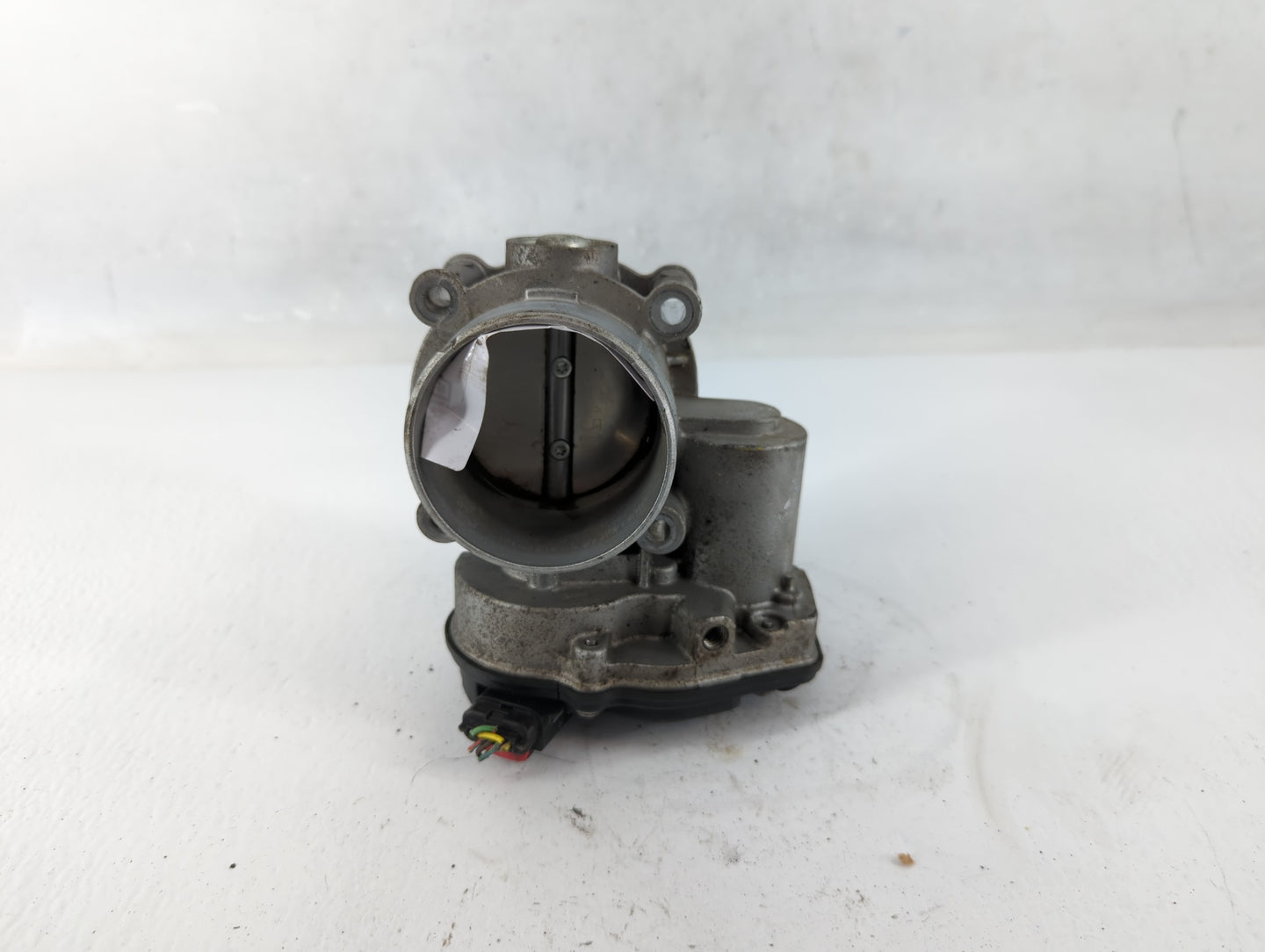 2015-2017 Ford Mustang Throttle Body P/N:DS7E-9F991-AF Fits Fits 2015 2016 2017 2018 2019 2020 OEM Used Auto Parts - Oemused