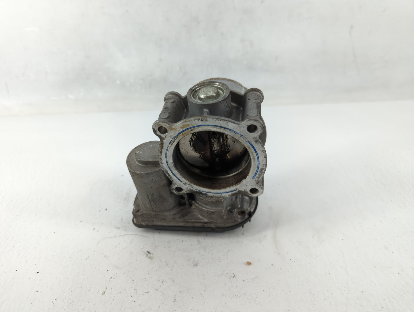2015-2017 Ford Mustang Throttle Body P/N:DS7E-9F991-AF Fits Fits 2015 2016 2017 2018 2019 2020 OEM Used Auto Parts - Oemused