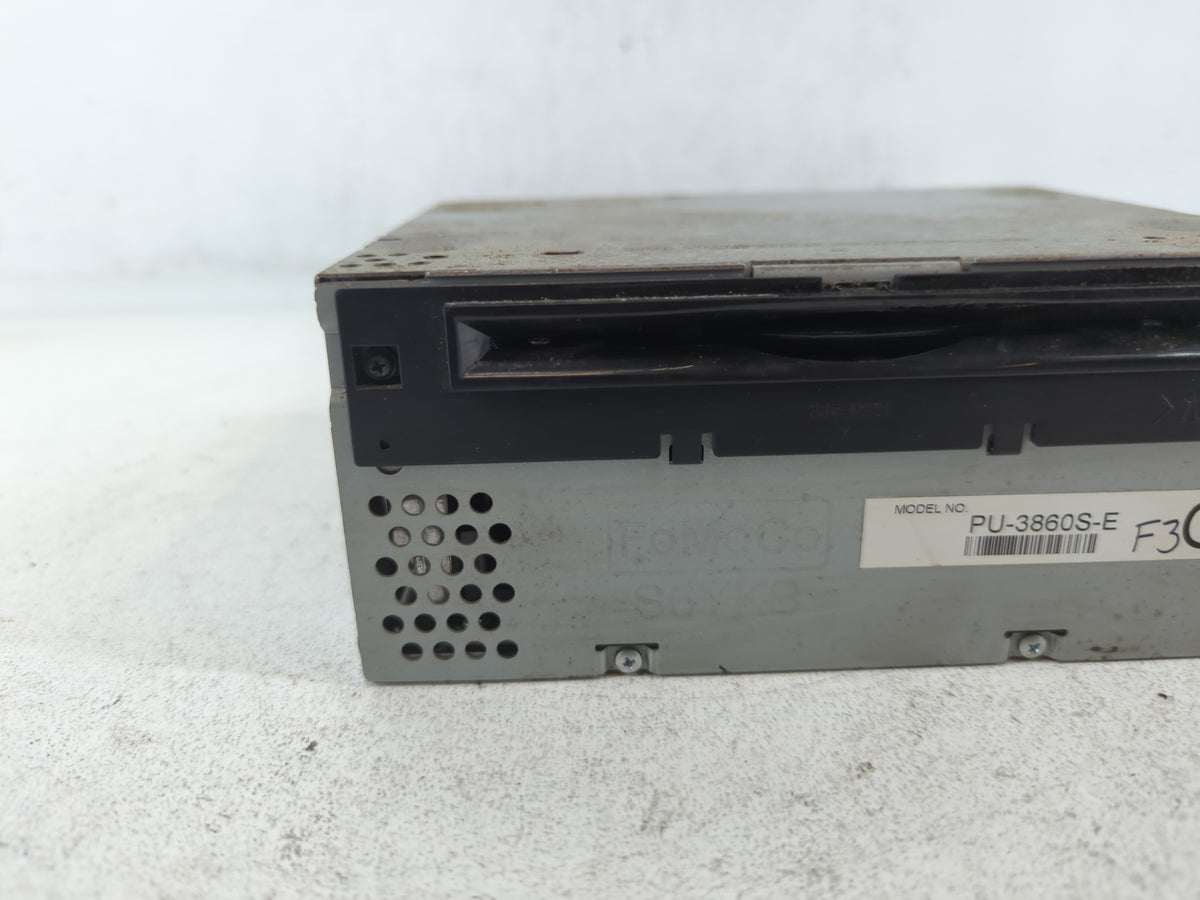2017-2017 Ford Mustang Am Fm Cd Player Radio Receiver 674123 - Oemusedautoparts1.com