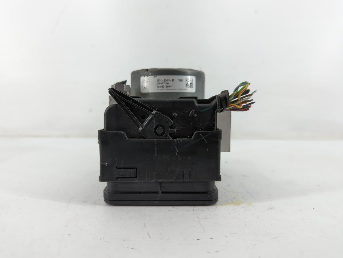 2015-2020 Ford Mustang Anti-Lock Brake ABS Pump Module Actuator OEM P/N:GR3C-2C405-BD Fits Fits 2015 2016 2017 2018 2019 202