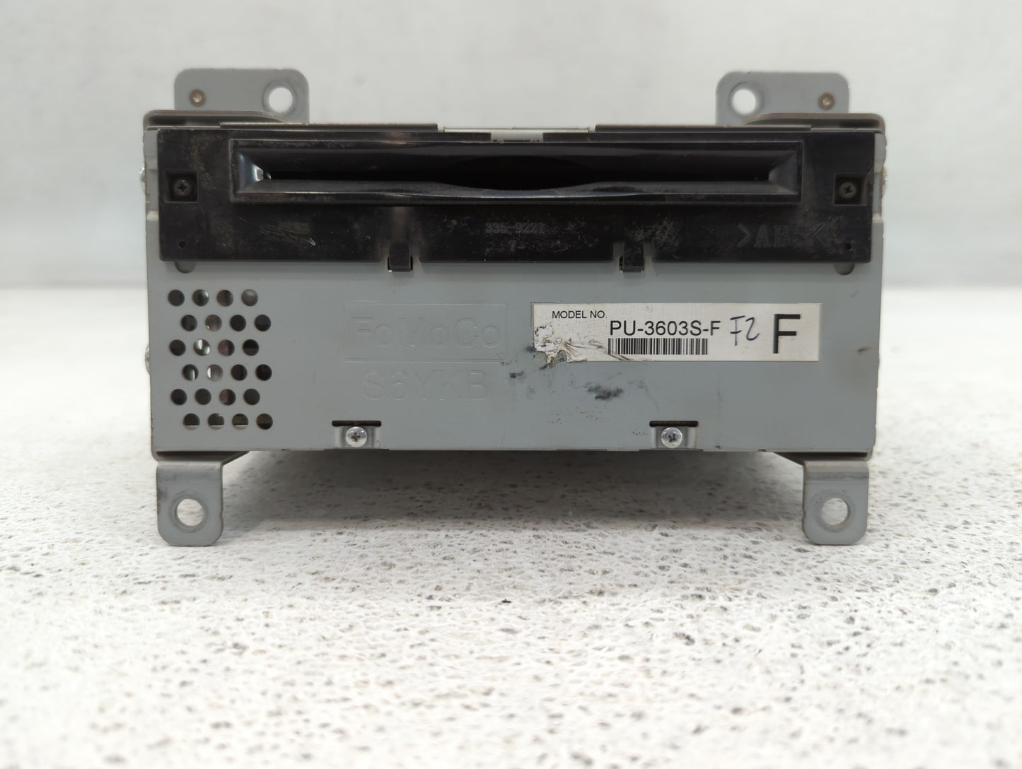 2017 Ford Mustang Radio AM FM Cd Player Receiver Replacement P/N:HR3T-19C107-DB Fits OEM Used Auto Parts - Oemusedautoparts1