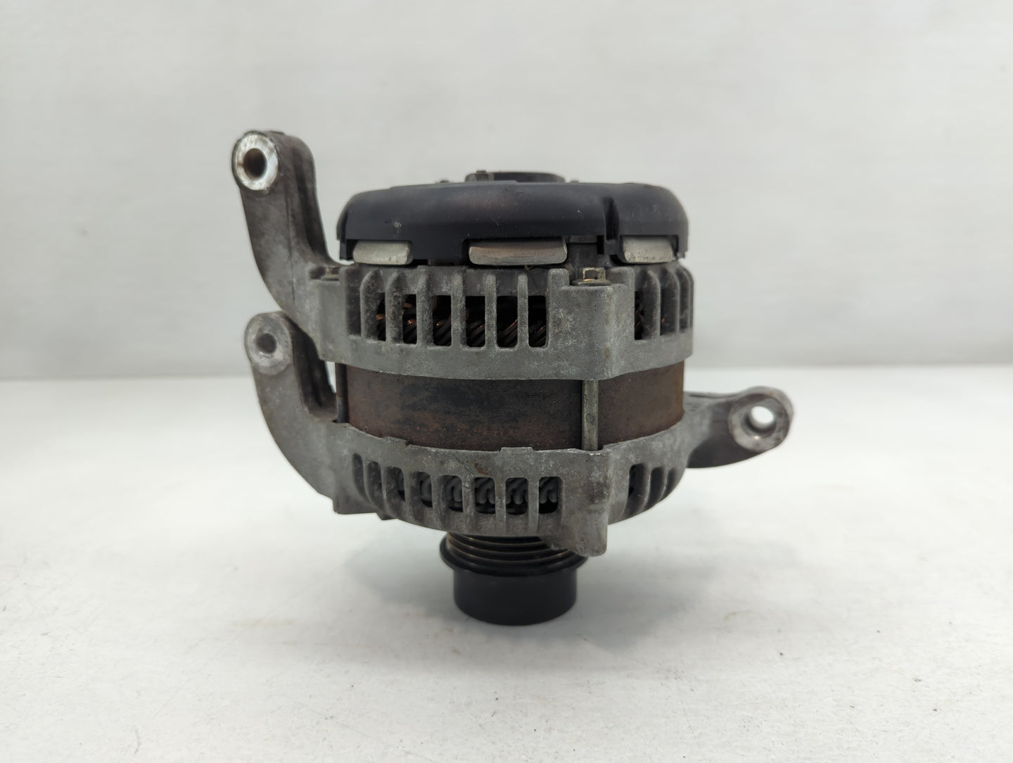 2015-2022 Ford Mustang Alternator Replacement Generator Charging Assembly Engine OEM P/N:104211-0761 GR3T-10300-FB Fits OEM 