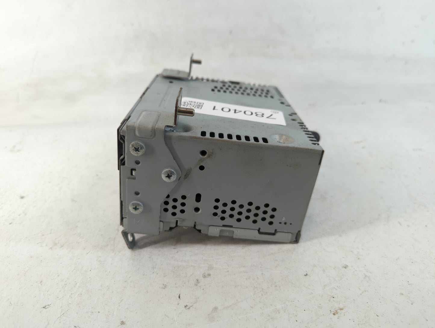 2017-2018 Ford Mustang Radio AM FM Cd Player Receiver Replacement P/N:HR3T-19C107-AA Fits Fits 2017 2018 OEM Used Auto Parts