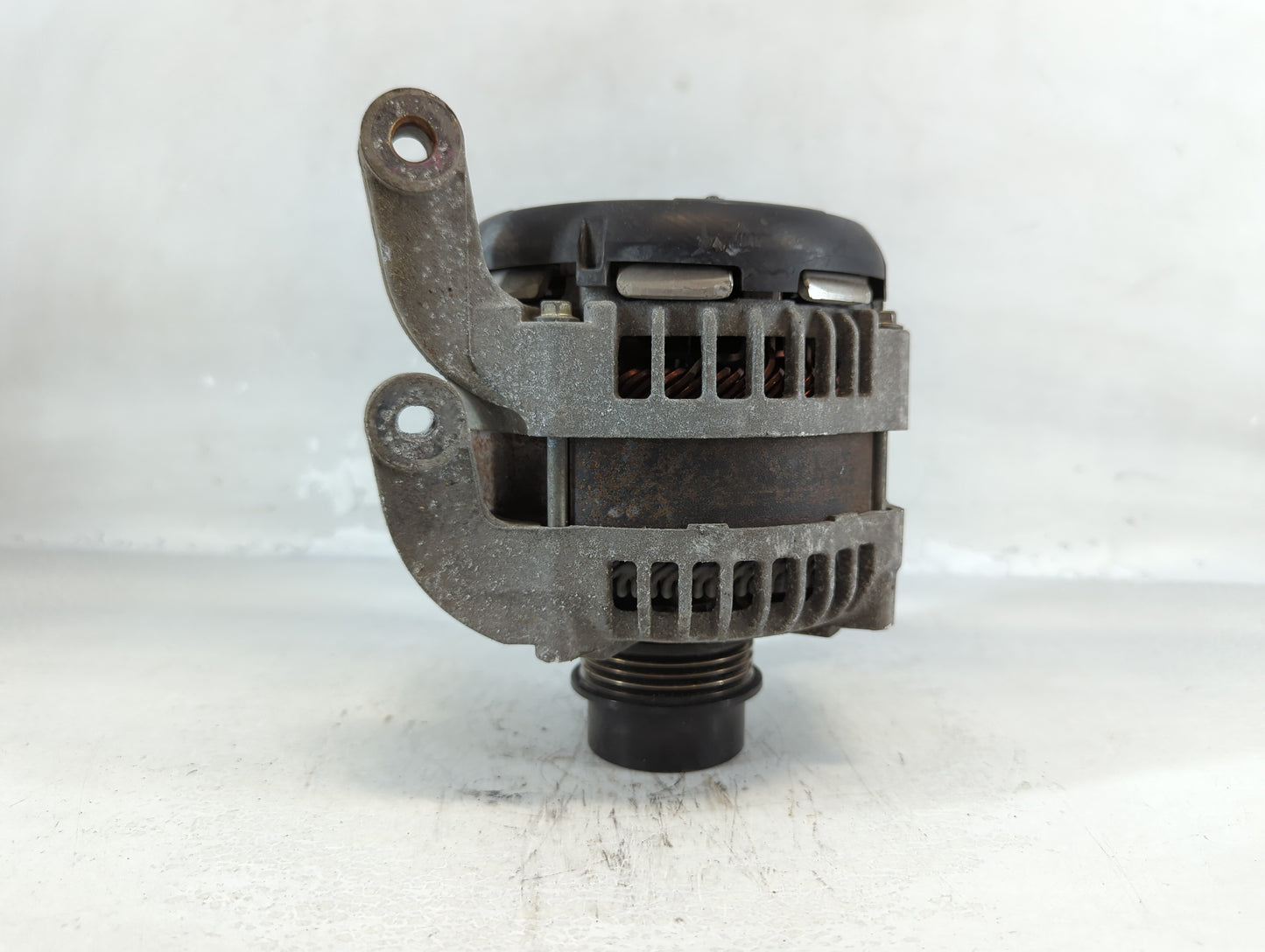 2016-2022 Ford Mustang Alternator Replacement Generator Charging Assembly Engine OEM P/N:104211-0761 GR3T-10300-FB Fits OEM 