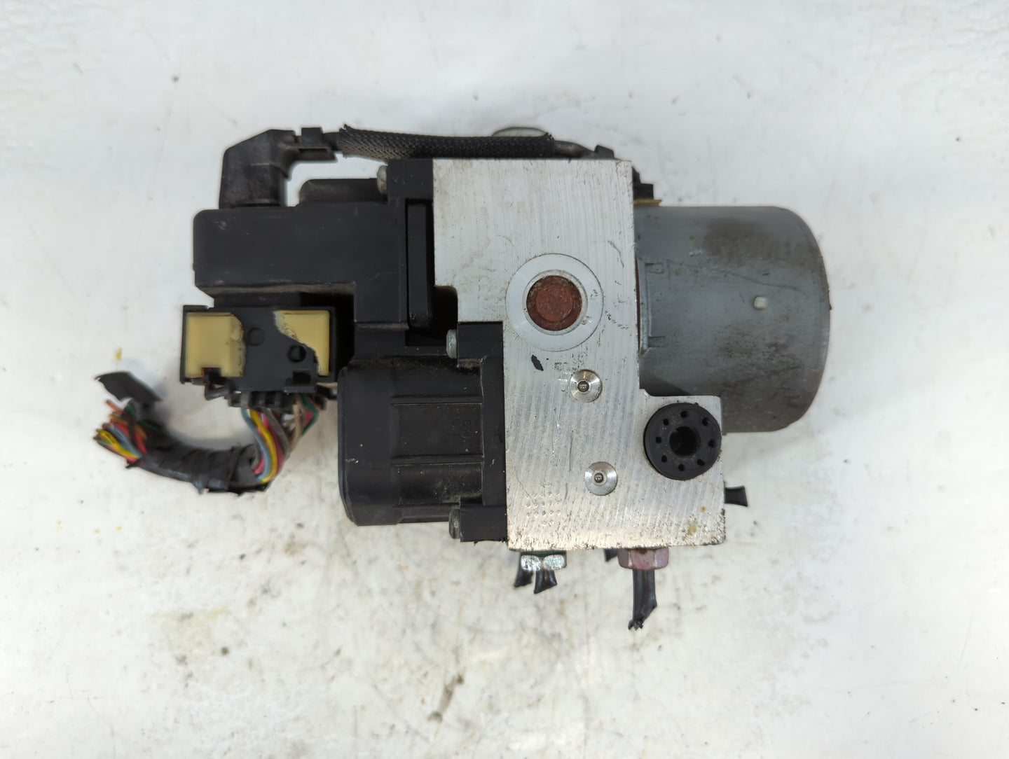 2015-2020 Ford Mustang ABS Pump Control Module Replacement P/N:15812925 Fits Fits 2015 2016 2017 2018 2019 2020 OEM Used Aut