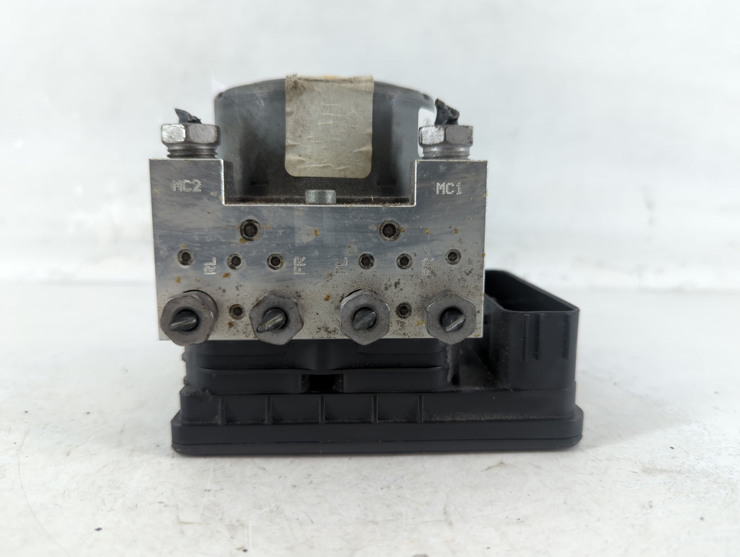 2017 Ford Mustang ABS Pump Control Module Replacement P/N:KR3C-2B373-AB Fits Fits 2016 2018 OEM Used Auto Parts - Oemusedaut