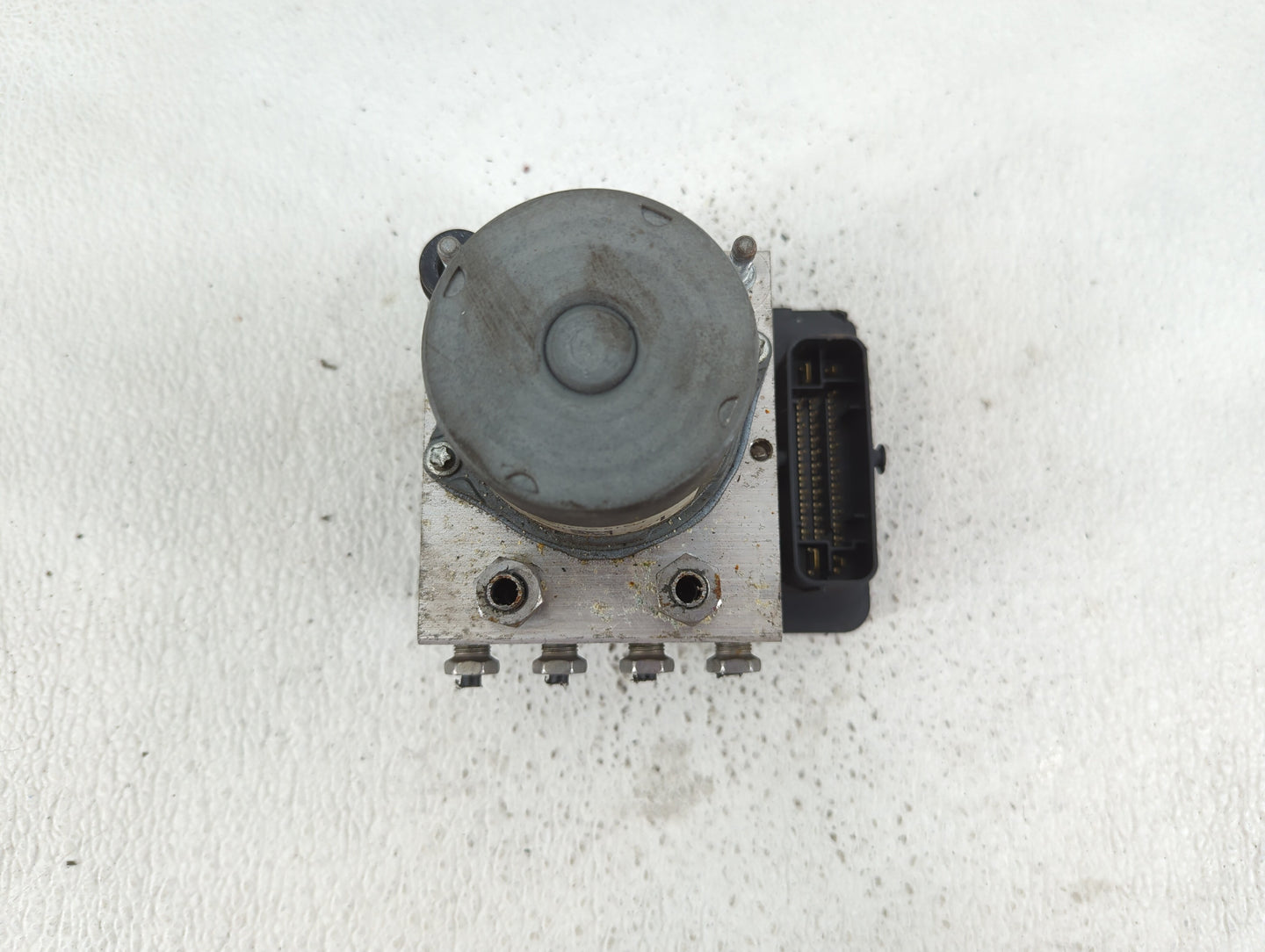 2014-2019 Ford Taurus ABS Pump Control Module Replacement P/N:FG13-2C405-A Fits Fits 2014 2015 2016 2017 2018 2019 OEM Used 