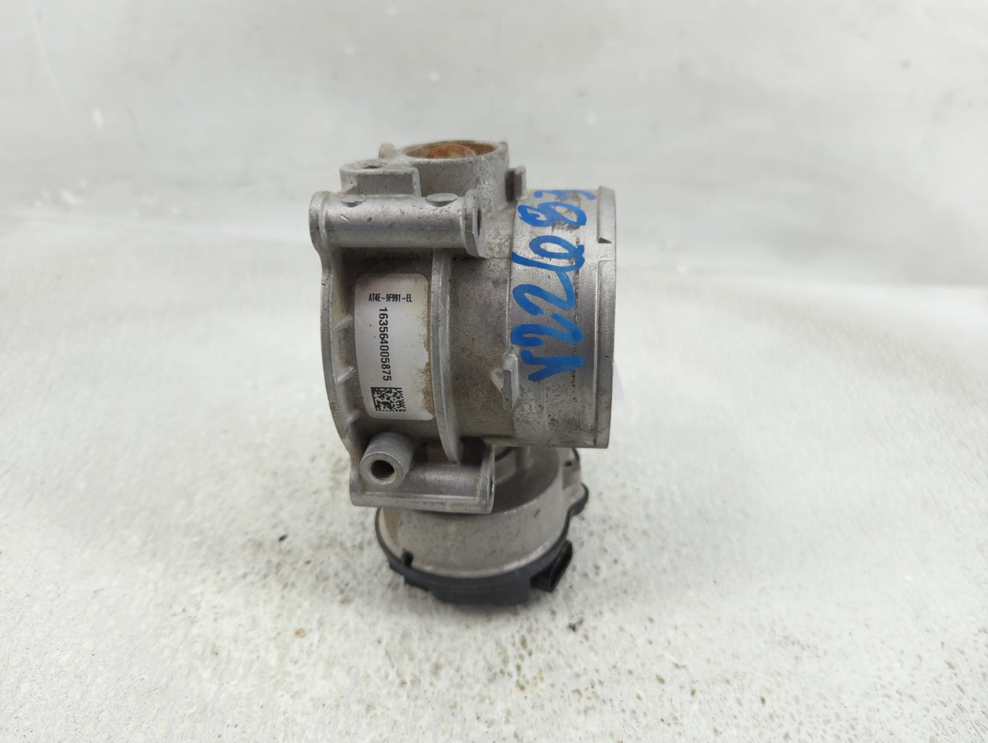 2013-2019 Ford Taurus Throttle Body P/N:AT4E-9F991-EL Fits Fits 2011 2012 2013 2014 2015 2016 2017 2018 2019 OEM Used Auto P