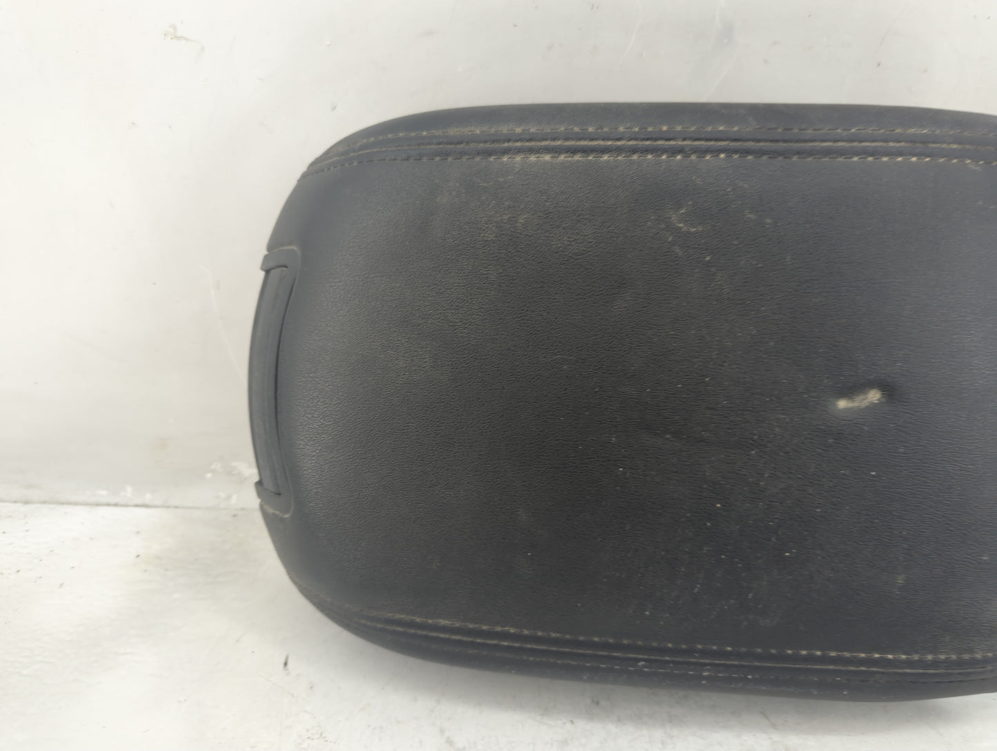 2017 Ford Taurus Center Console Armrest Cover Lid Fits OEM Used Auto Parts - Oemusedautoparts1.com