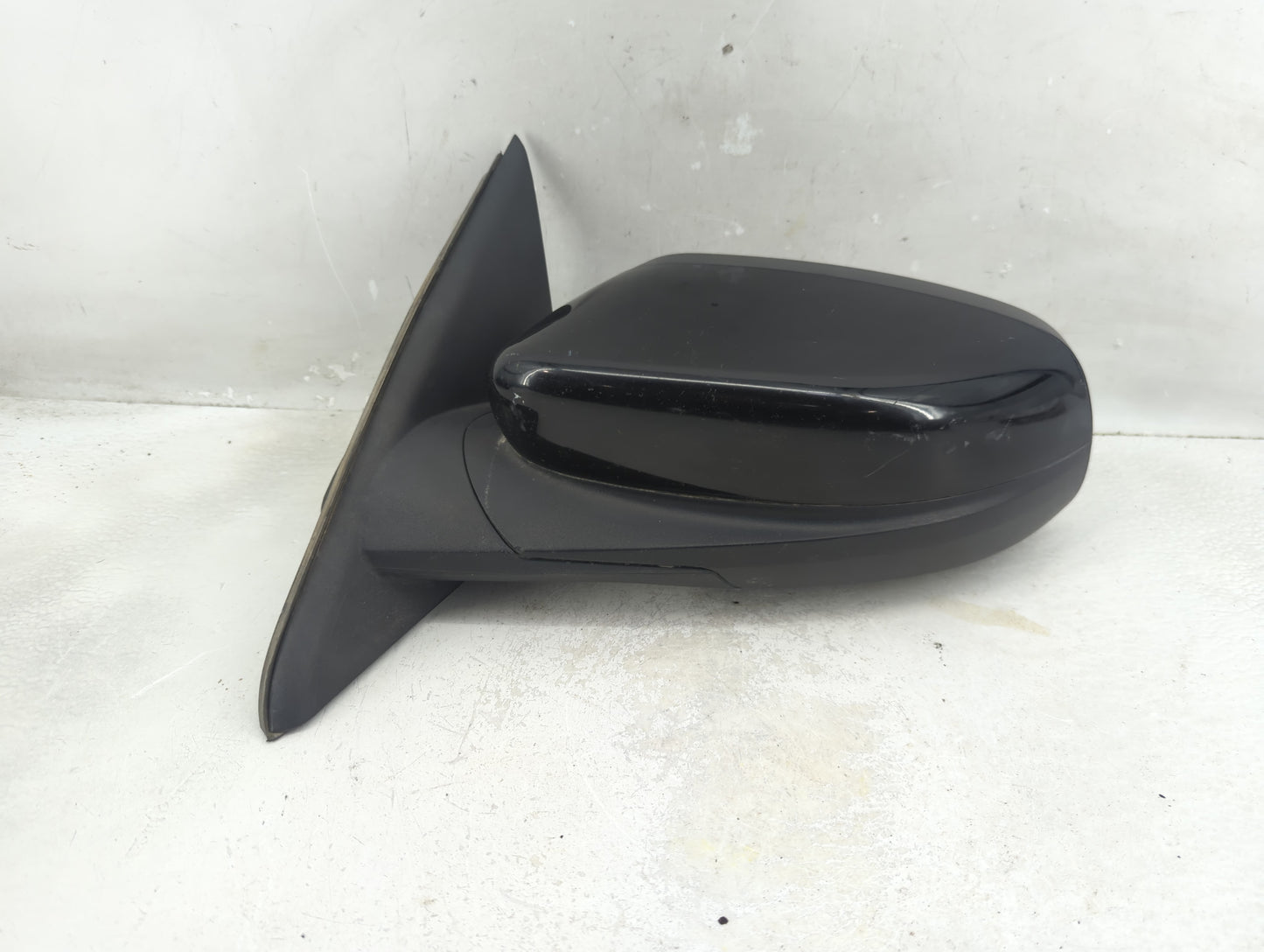 2010-2019 Ford Taurus Driver Side View Mirror - Left Door Mirror OEM Used - Oemusedautoparts1.com