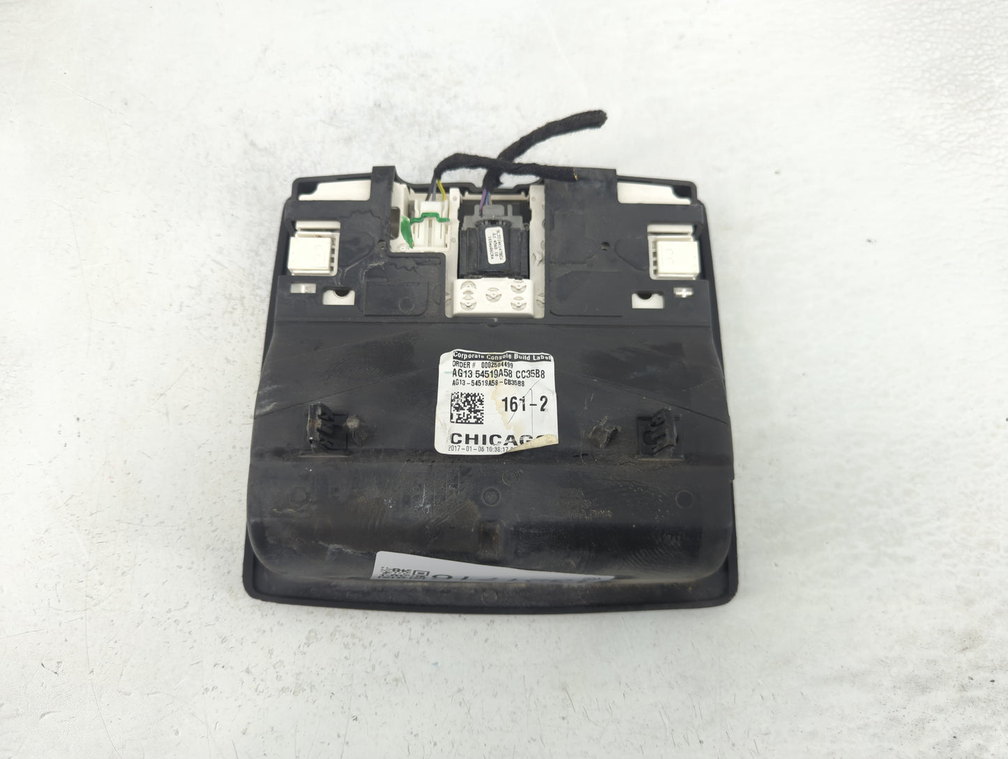 2017 Ford Taurus Overhead Roof Console - Oemusedautoparts1.com