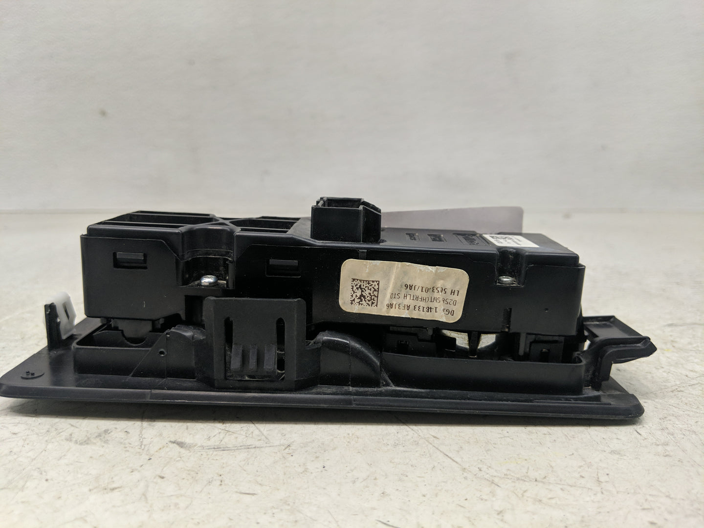 2017 Ford Taurus Master Power Window Switch Replacement Driver Side Left P/N:DG1T-14540-ACH Fits OEM Used Auto Parts - Oemus