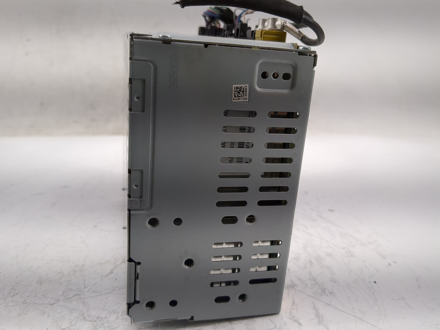 2016-2019 Ford Taurus Radio AM FM Cd Player Receiver Replacement P/N:DG1T-19C107-MD Fits Fits 2016 2017 2018 2019 OEM Used A