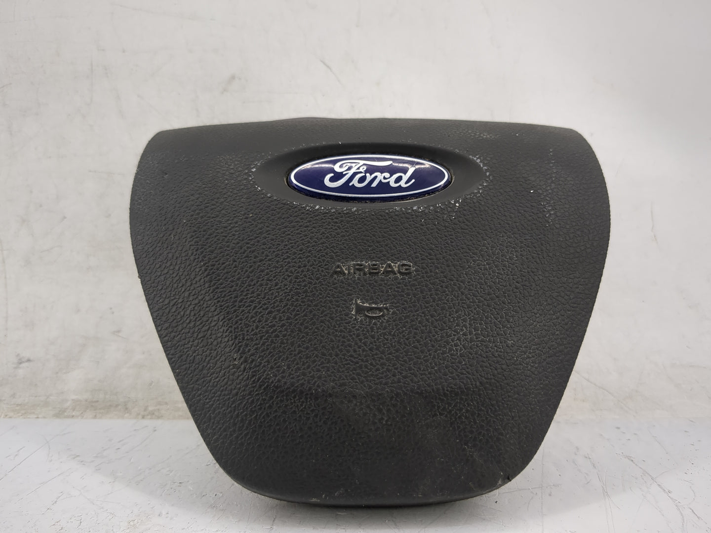 2013-2019 Ford Taurus Air Bag Driver Left Steering Wheel Mounted Fits Fits 2013 2014 2015 2016 2017 2018 2019 OEM Used Auto 