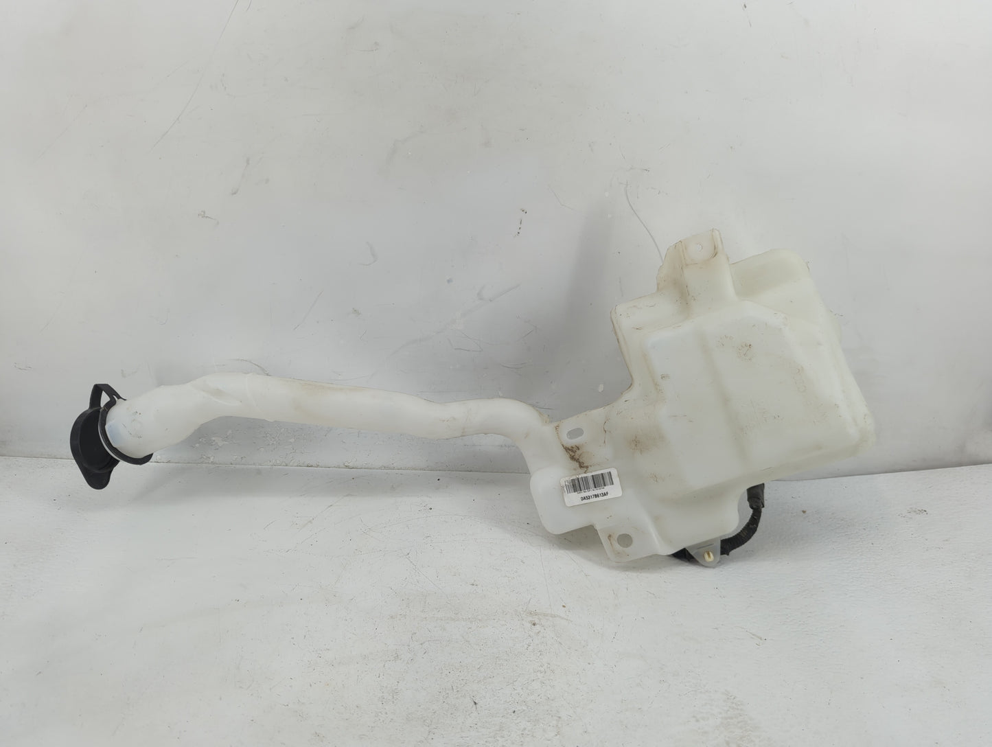 2013-2019 Ford Taurus Windshield Washer Fluid Reservoir Bottle Oem - Oemusedautoparts1.com