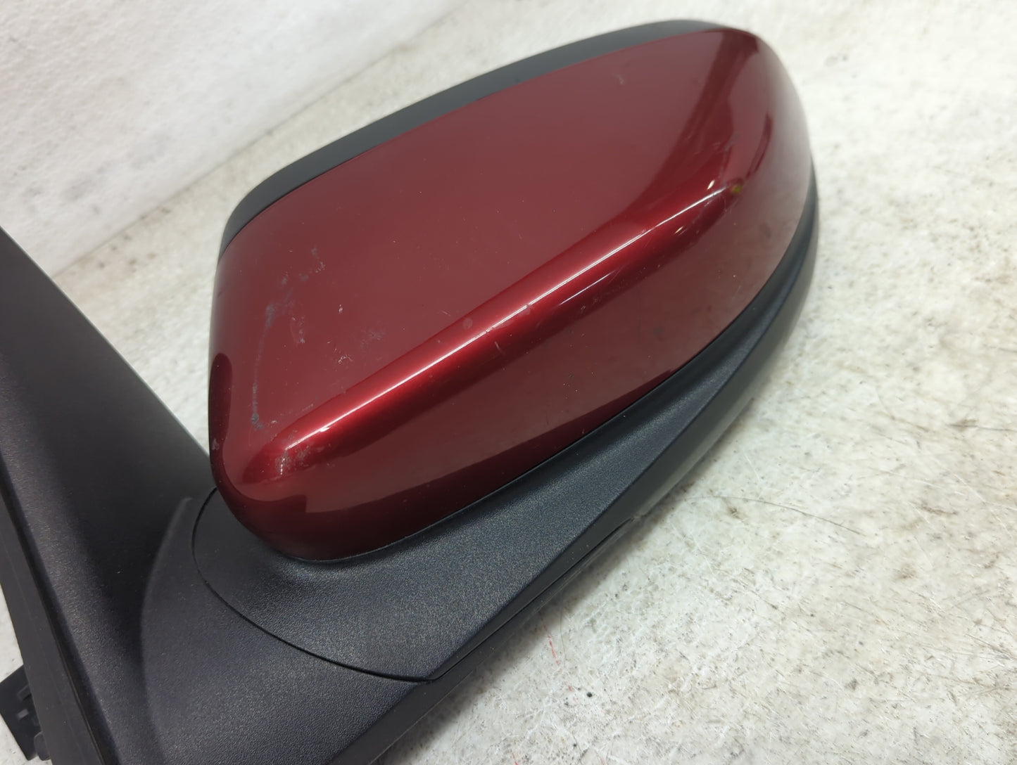2010-2019 Ford Taurus Driver Side View Mirror - Left Door Mirror OEM Used - Oemusedautoparts1.com
