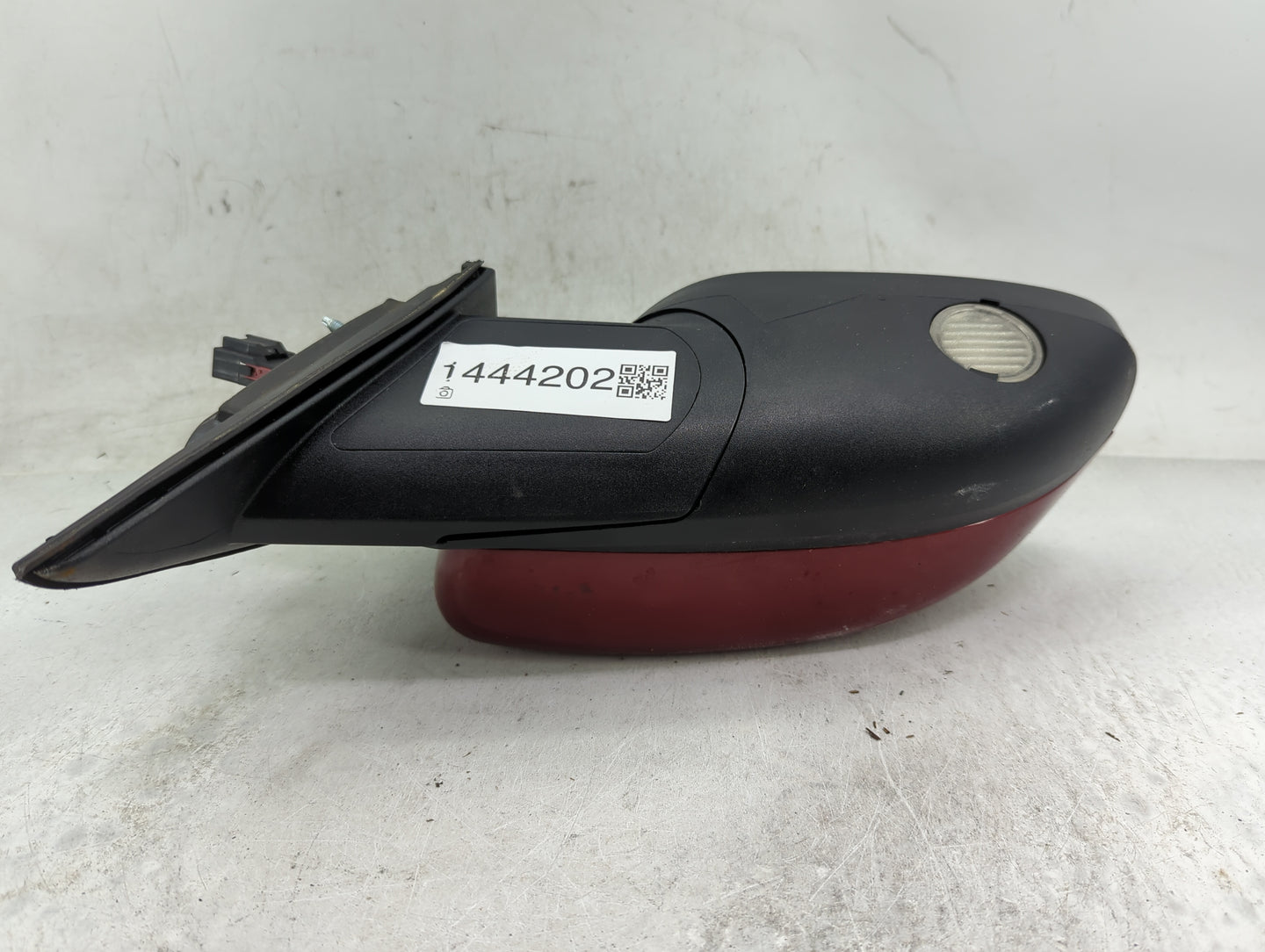 2010-2019 Ford Taurus Passenger Side View Mirror - Right Door Mirror OEM Used - Oemusedautoparts1.com