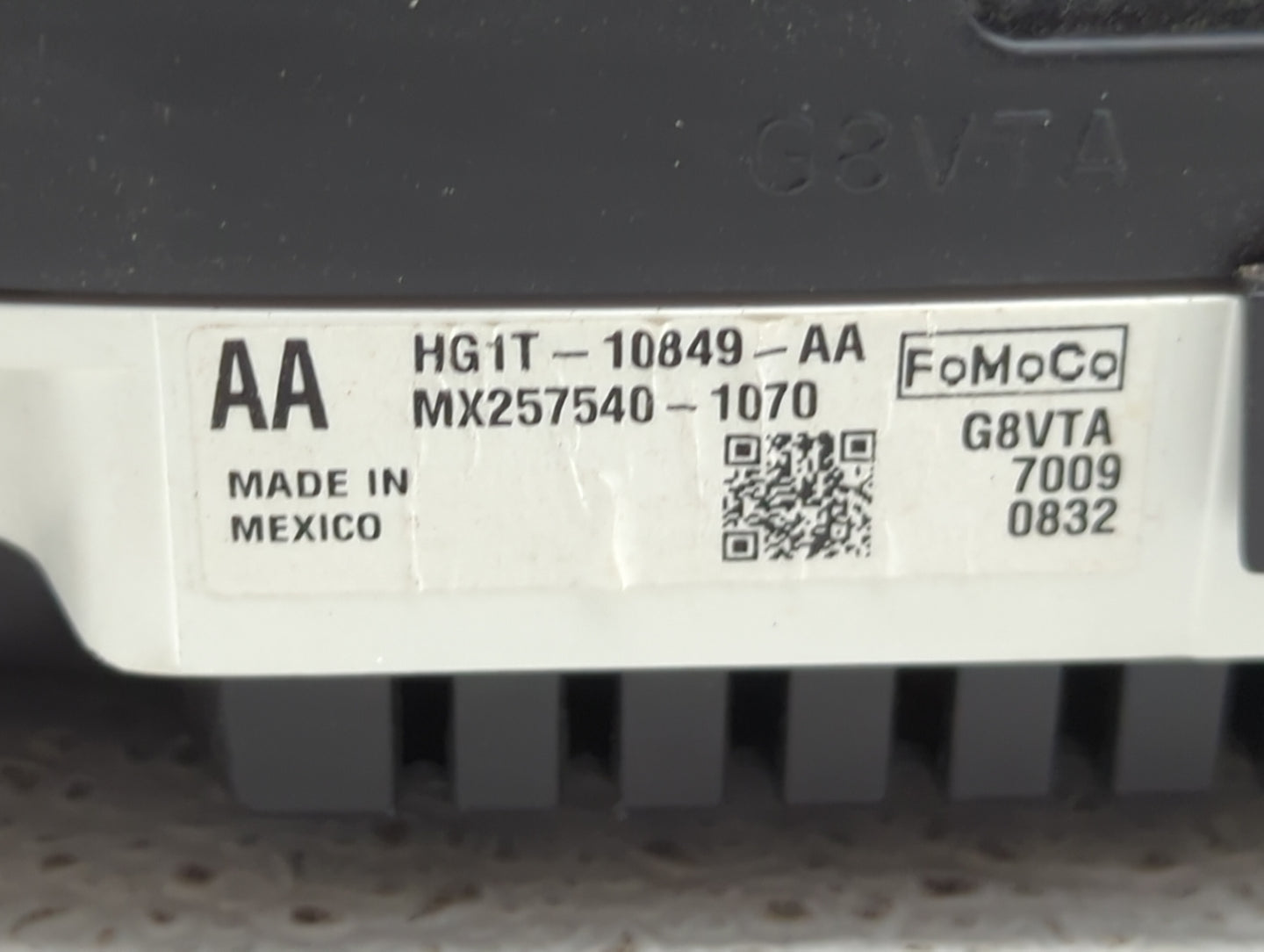 2017-2019 Ford Taurus Instrument Cluster Speedometer Gauges P/N:HG1T-10849-AA Miles: Fits Fits 2017 2018 2019 OEM Used Auto 