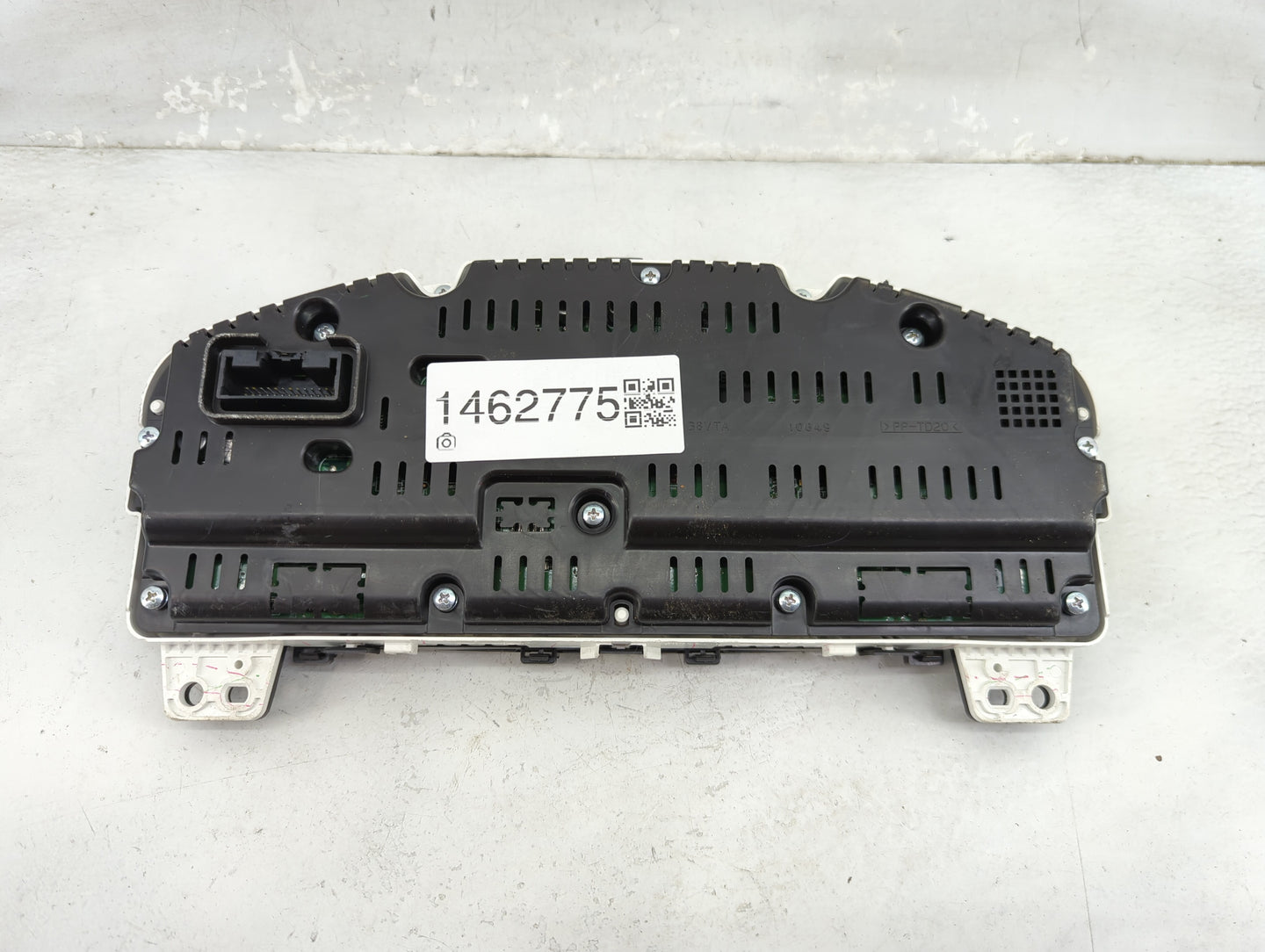 2017-2019 Ford Taurus Instrument Cluster Speedometer Gauges P/N:HG1T-10849-EA MX257540-1110 Miles: Fits Fits 2017 2018 2019 