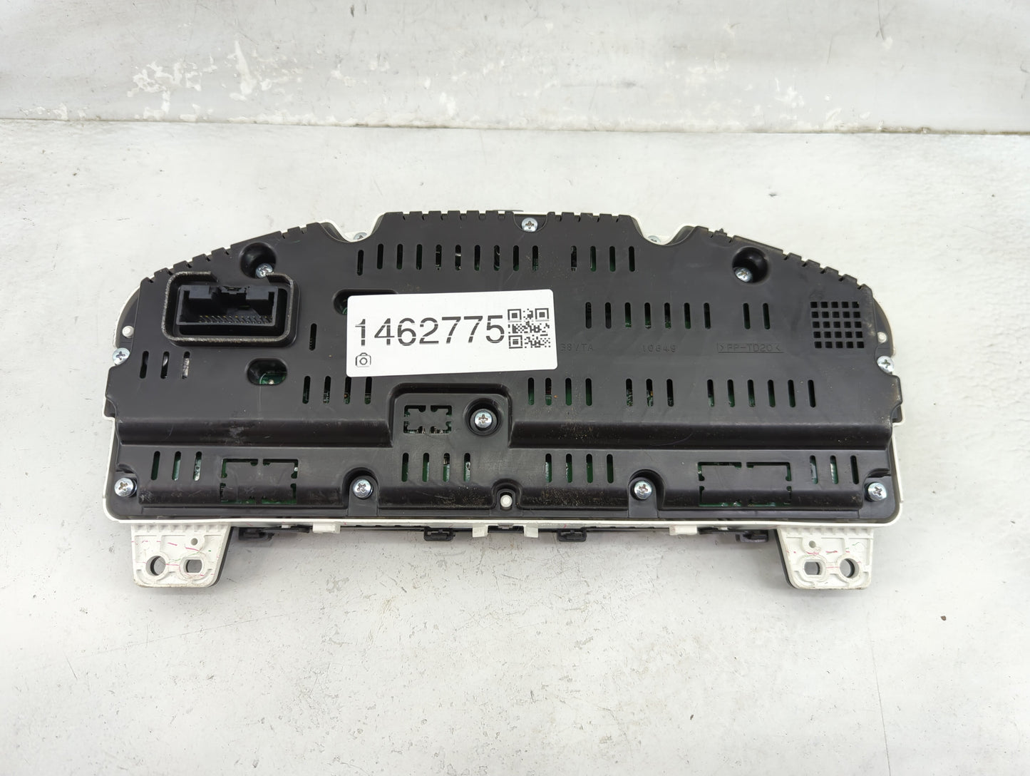 2017-2019 Ford Taurus Instrument Cluster Speedometer Gauges P/N:HG1T-10849-EA MX257540-1110 Miles: Fits Fits 2017 2018 2019 