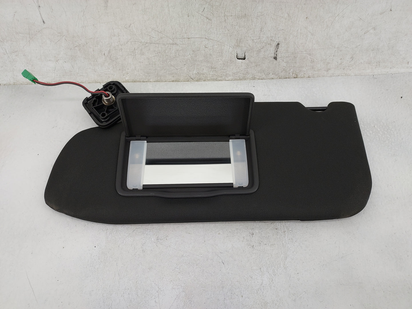 2013-2019 Ford Taurus Sun Visor Shade Replacement Driver Left Mirror Fits Fits 2010 2011 2012 2013 2014 2015 2016 2017 2018 