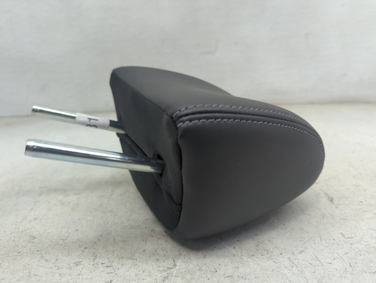 2017 Ford Taurus Headrest Head Rest Rear Seat Fits OEM Used Auto Parts - Oemusedautoparts1.com