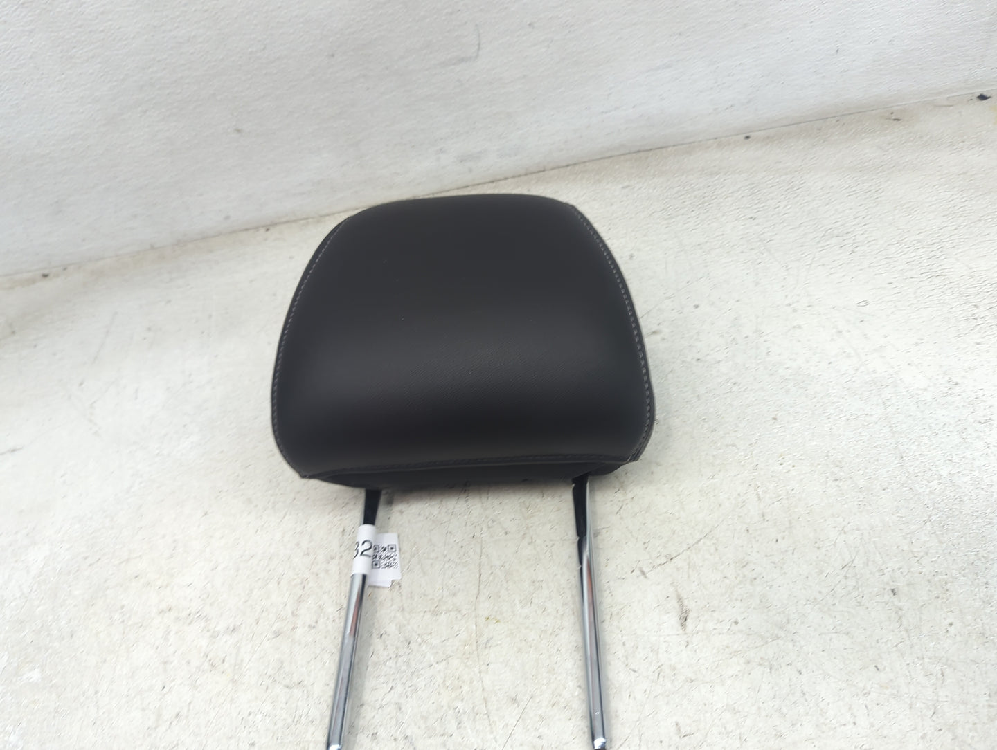 2017 Ford Taurus Headrest Head Rest Front Driver Passenger Seat Fits OEM Used Auto Parts - Oemusedautoparts1.com