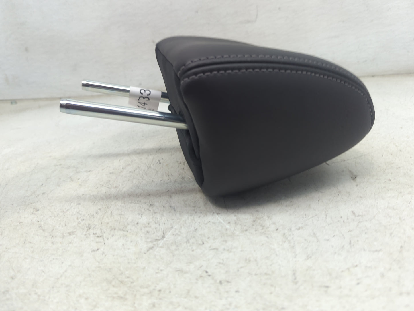 2017 Ford Taurus Headrest Head Rest Rear Seat Fits OEM Used Auto Parts - Oemusedautoparts1.com