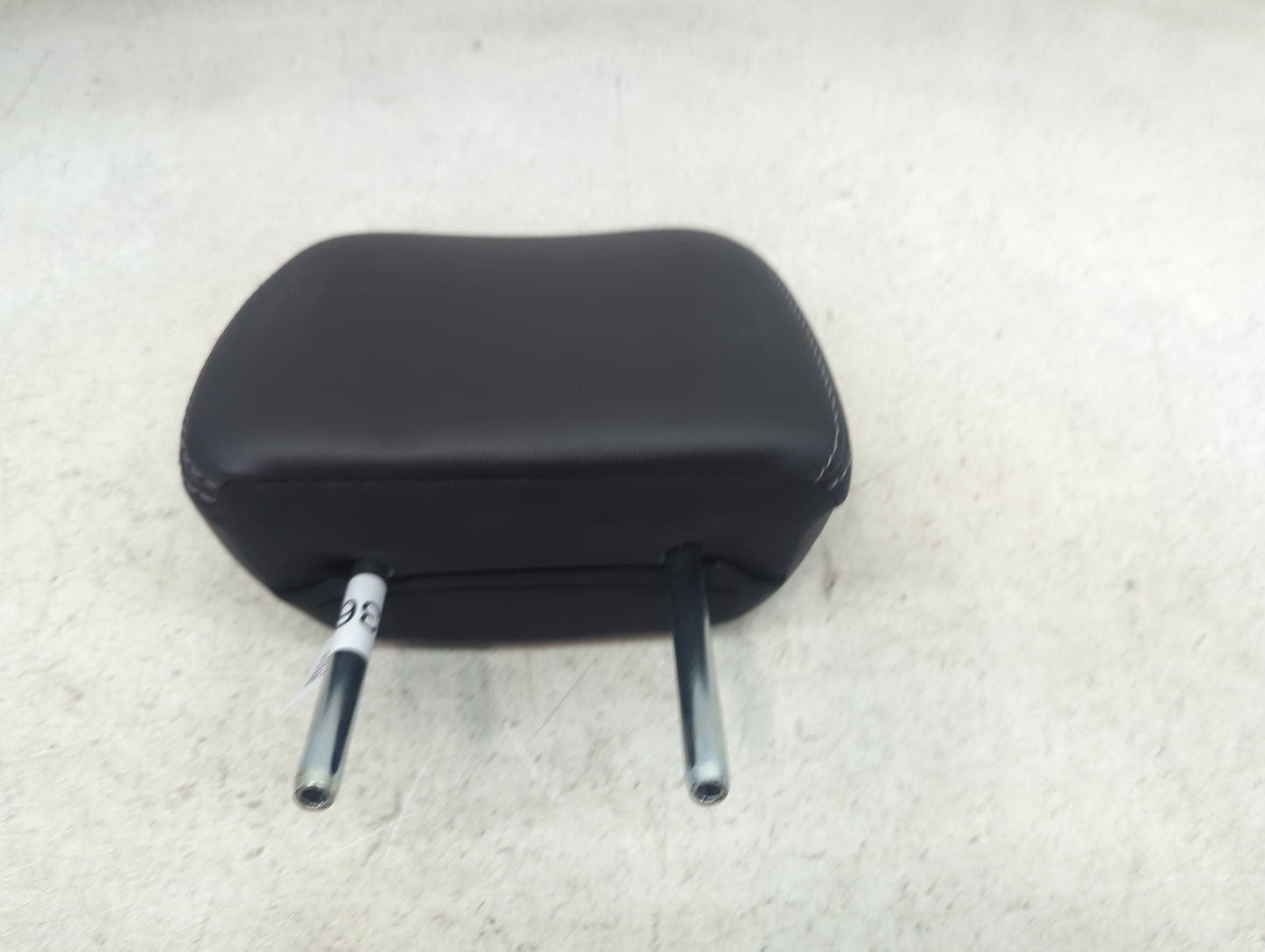 2017 Ford Taurus Headrest Head Rest Rear Seat Fits OEM Used Auto Parts - Oemusedautoparts1.com