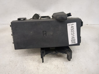 compare product 2017-2019 Ford Taurus Fusebox Fuse Box Panel Relay Module P/N:DG1T-14A003-BA 8T2T-14B192-AB Fits Fits 2017 2018 2019 OEM Used Auto Parts