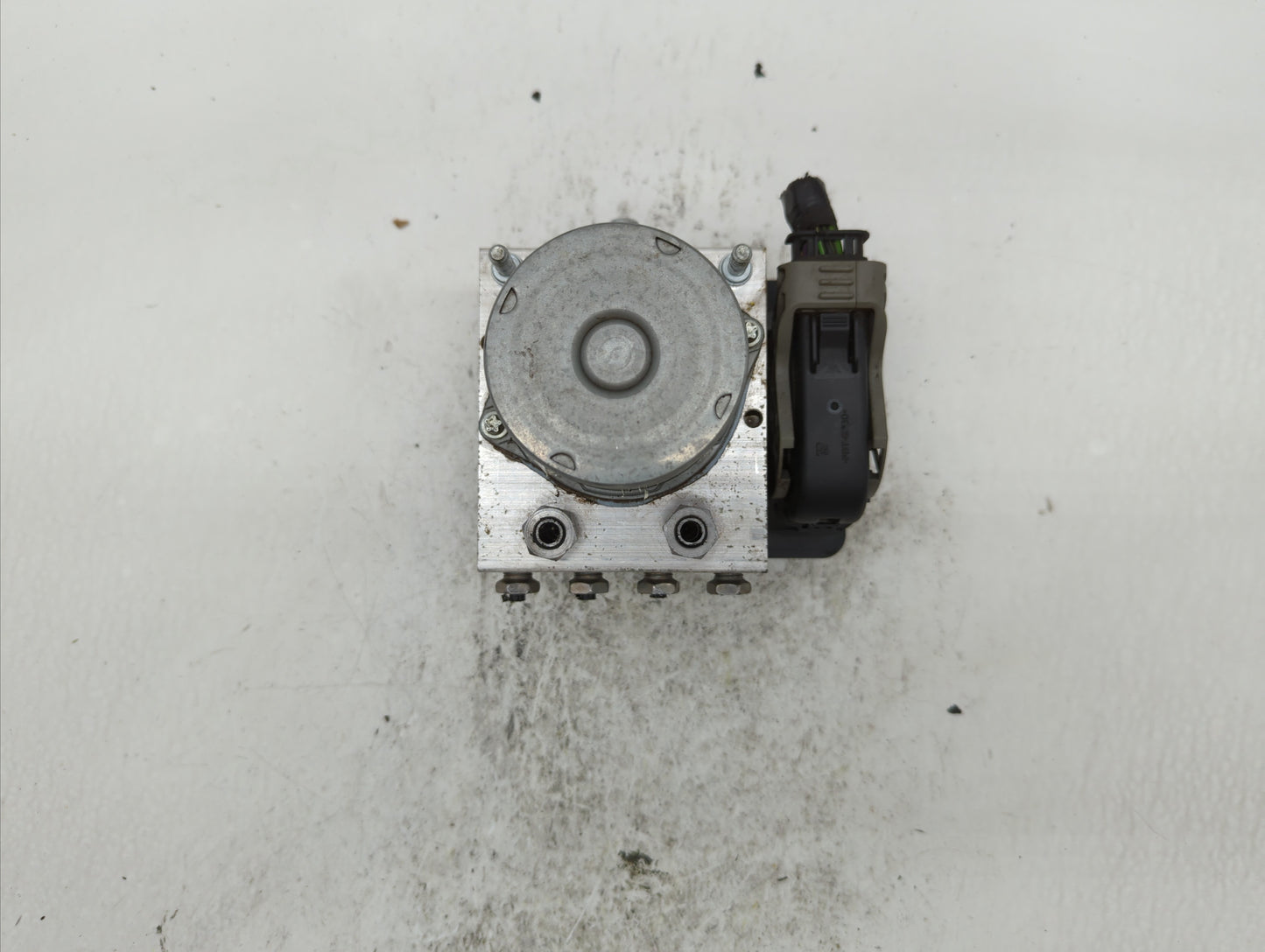 2014-2018 Ford Taurus ABS Pump Control Module Replacement P/N:FG13-2C405-AB DG13-2C405-AG Fits Fits 2014 2015 2016 2017 2018