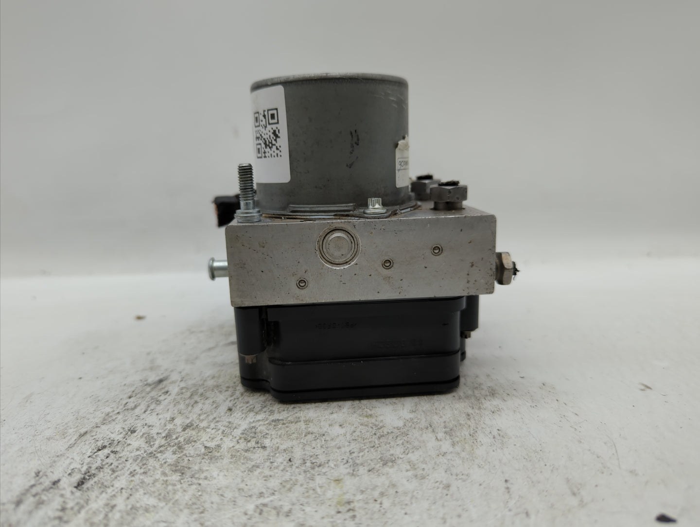 2014-2018 Ford Taurus ABS Pump Control Module Replacement P/N:FG13-2C405-AB DG13-2C405-AG Fits Fits 2014 2015 2016 2017 2018