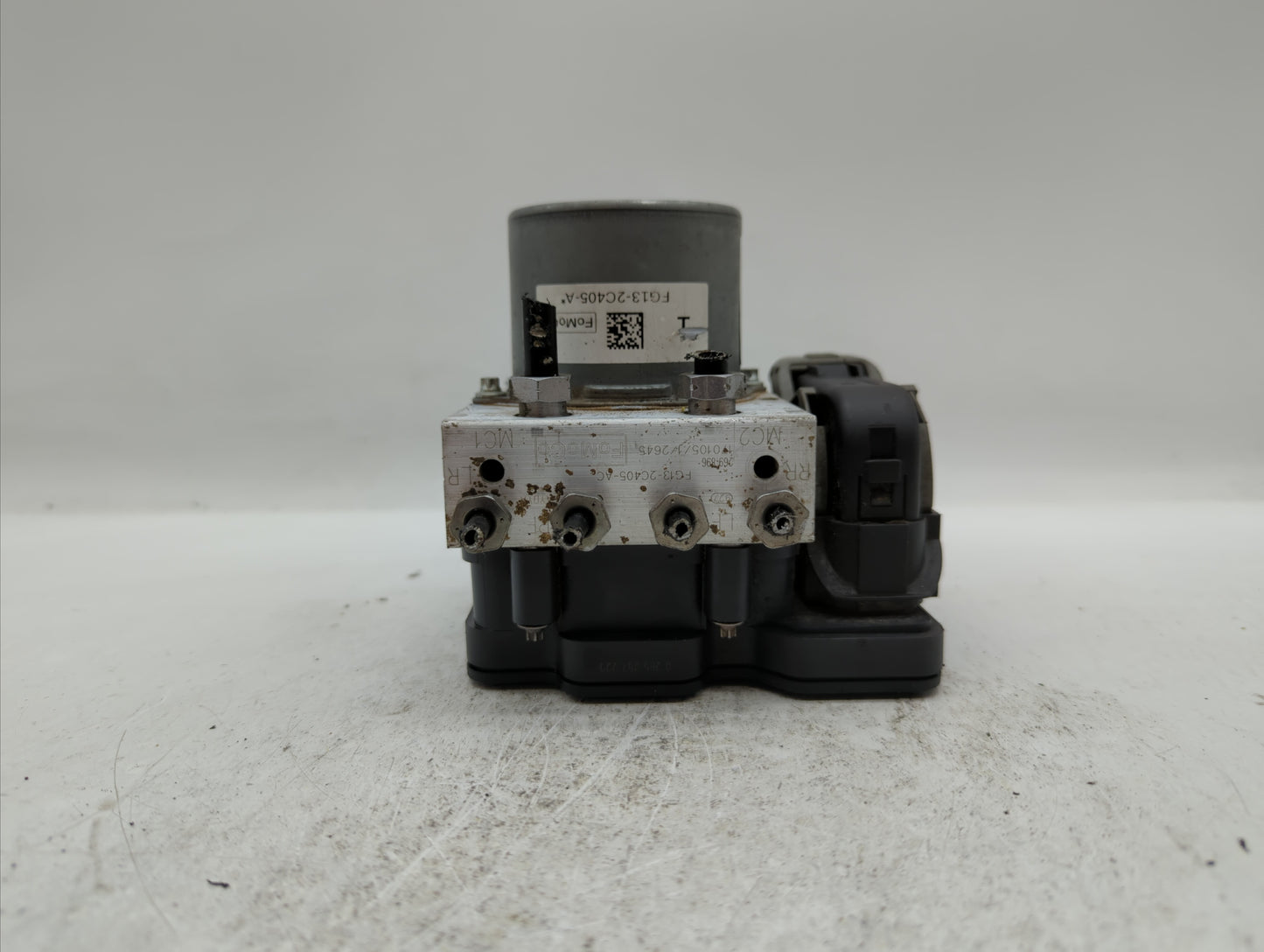 2014-2018 Ford Taurus ABS Pump Control Module Replacement P/N:FG13-2C405-Ac FG13-2C405-AB Fits Fits 2014 2015 2016 2017 2018