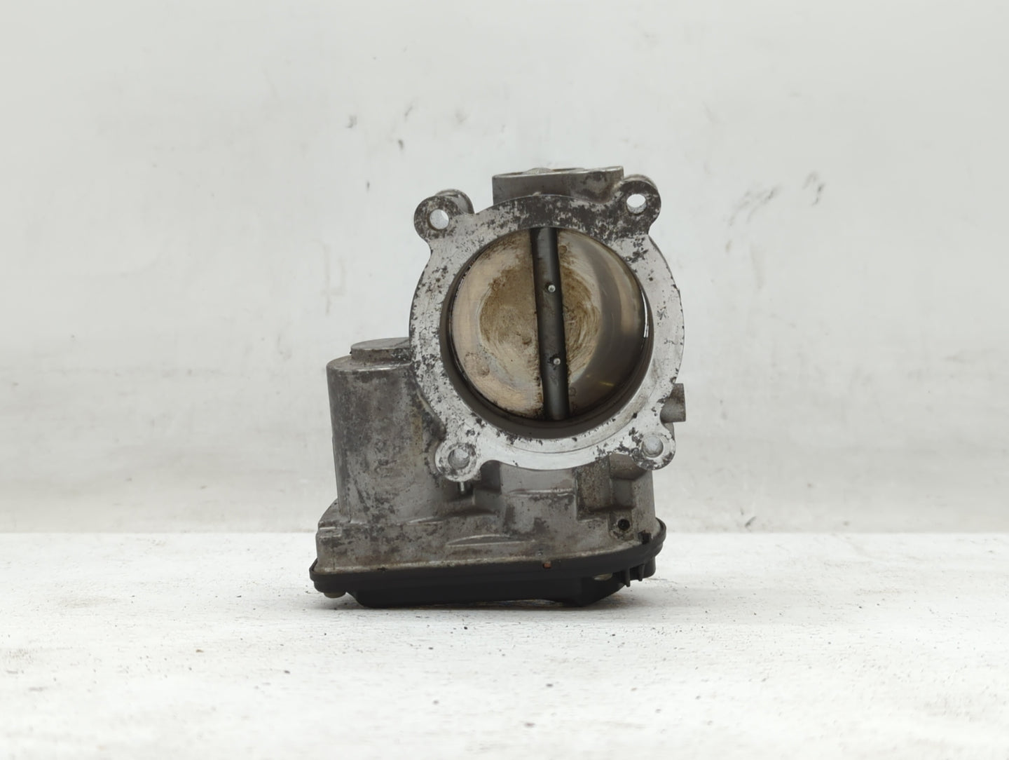 2013-2019 Ford Taurus Throttle Body P/N:2K1613A-0799 AT4E-9F991-EL, AT4E-EF Fits Fits 2011 2012 2013 2014 2015 2016 2017 201