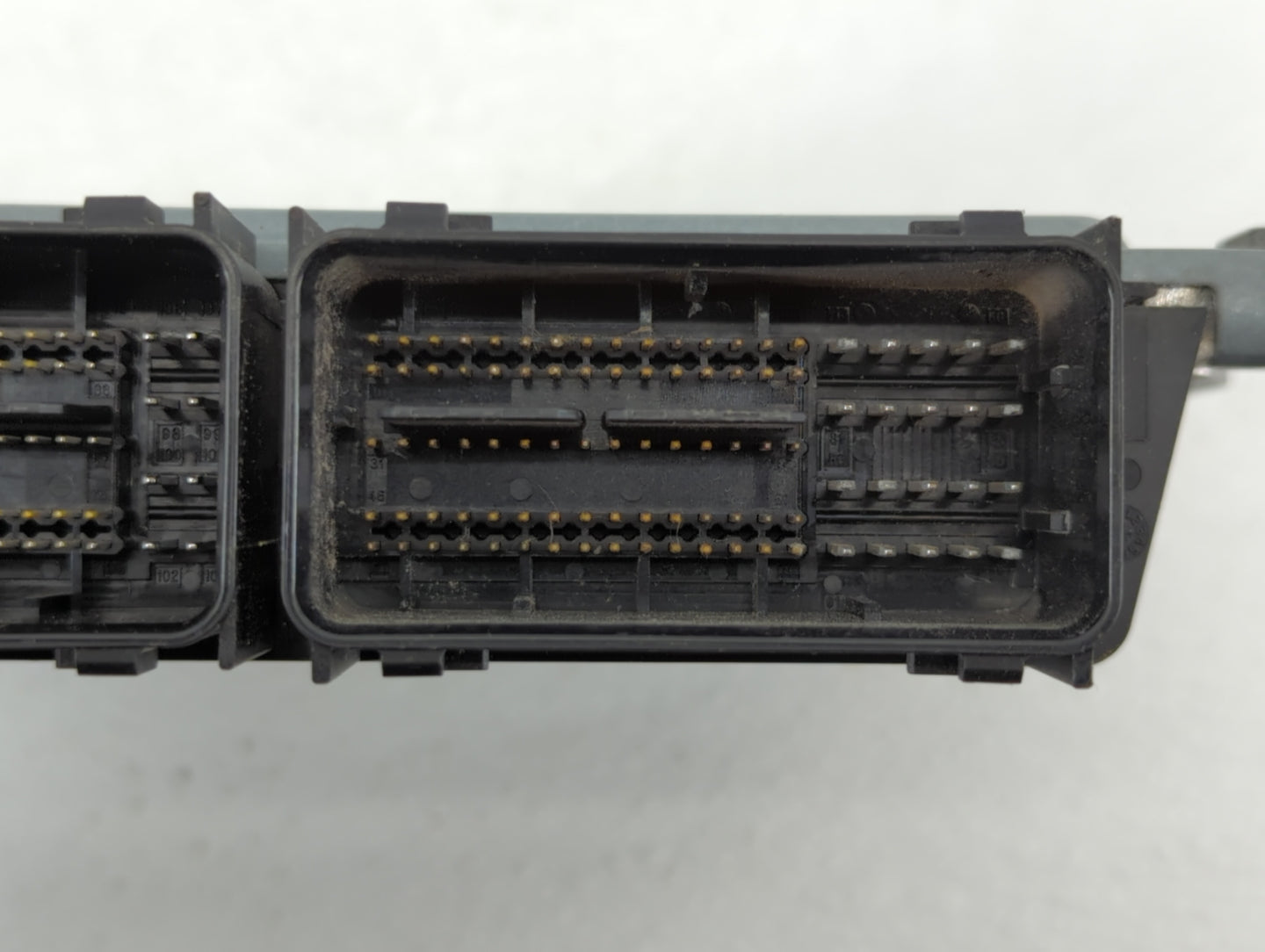 2014-2019 Ford Taurus Chassis Control Module Ccm Bcm Body Control - Oemusedautoparts1.com
