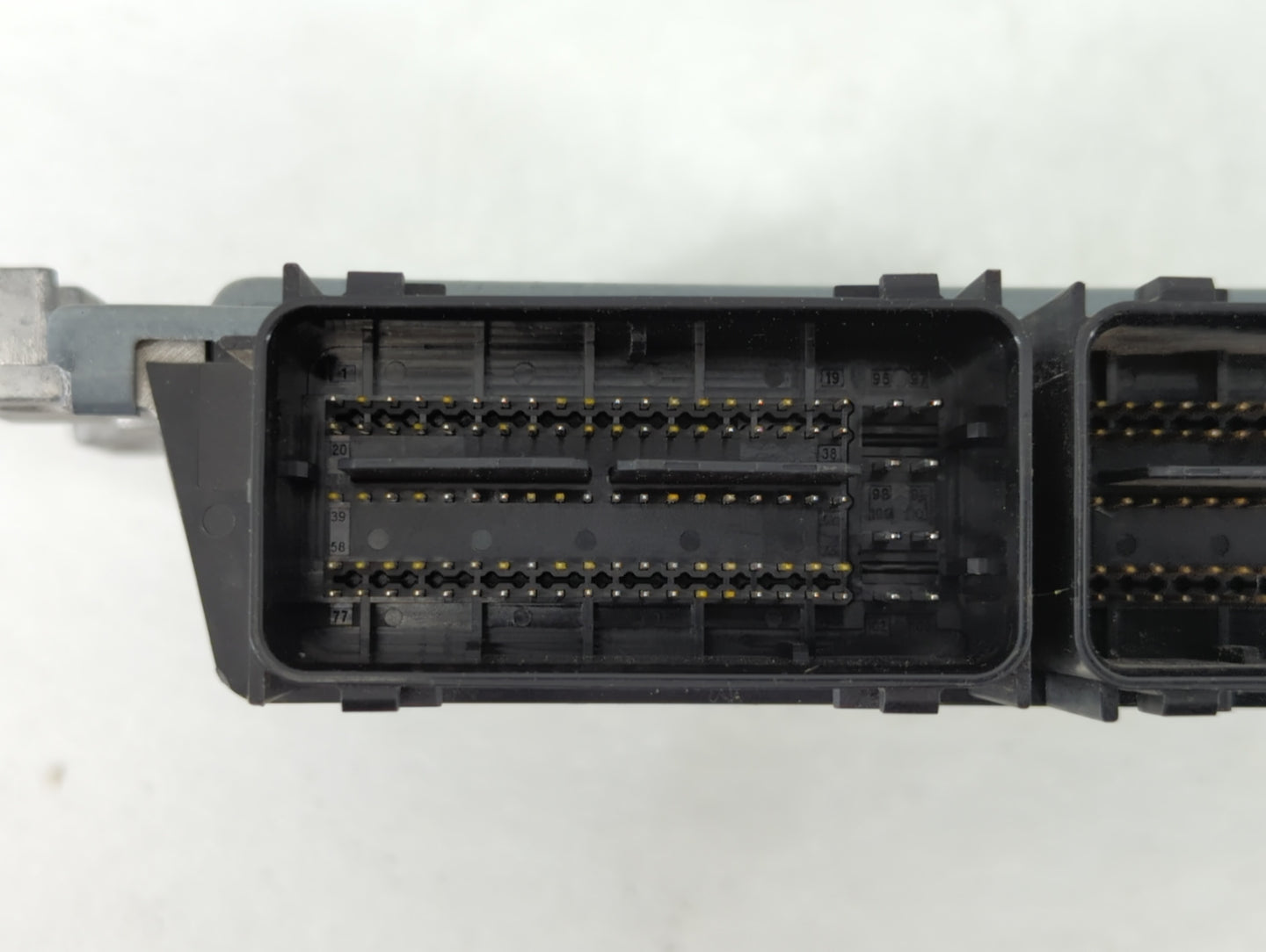 2014-2019 Ford Taurus Chassis Control Module Ccm Bcm Body Control - Oemusedautoparts1.com